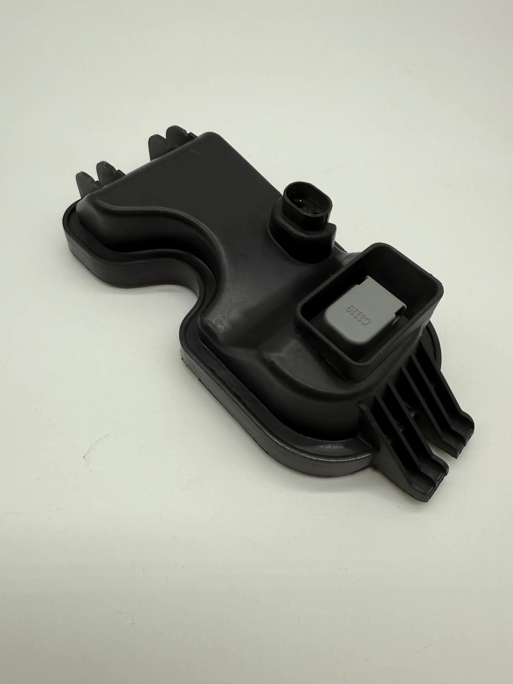 Cover dust cap 20-5958C2, L, C1119 