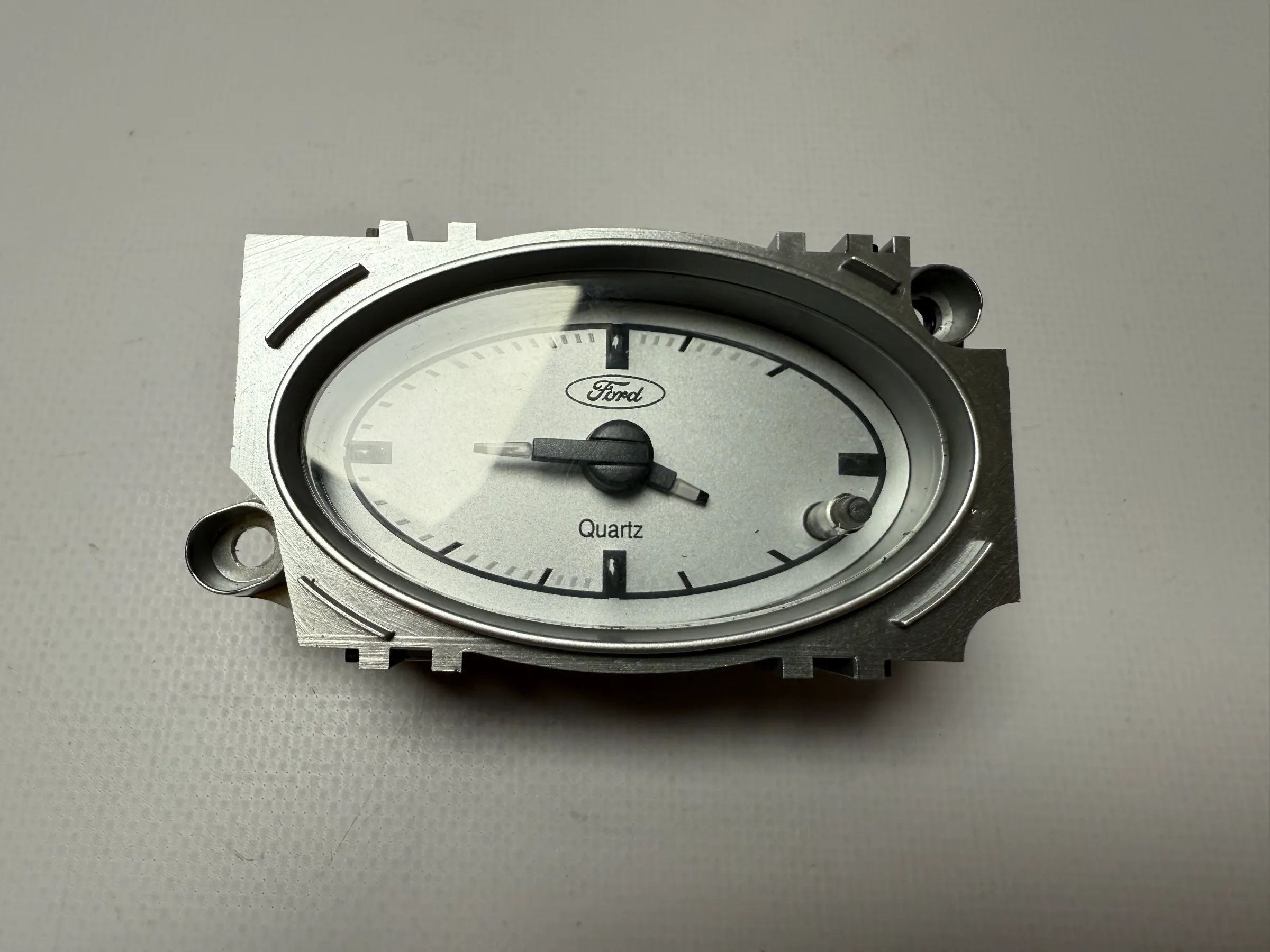 Original Ford Mondeo III 3 Uhr Display Cockpit Anzeige Silber 1S71-15000-AG
