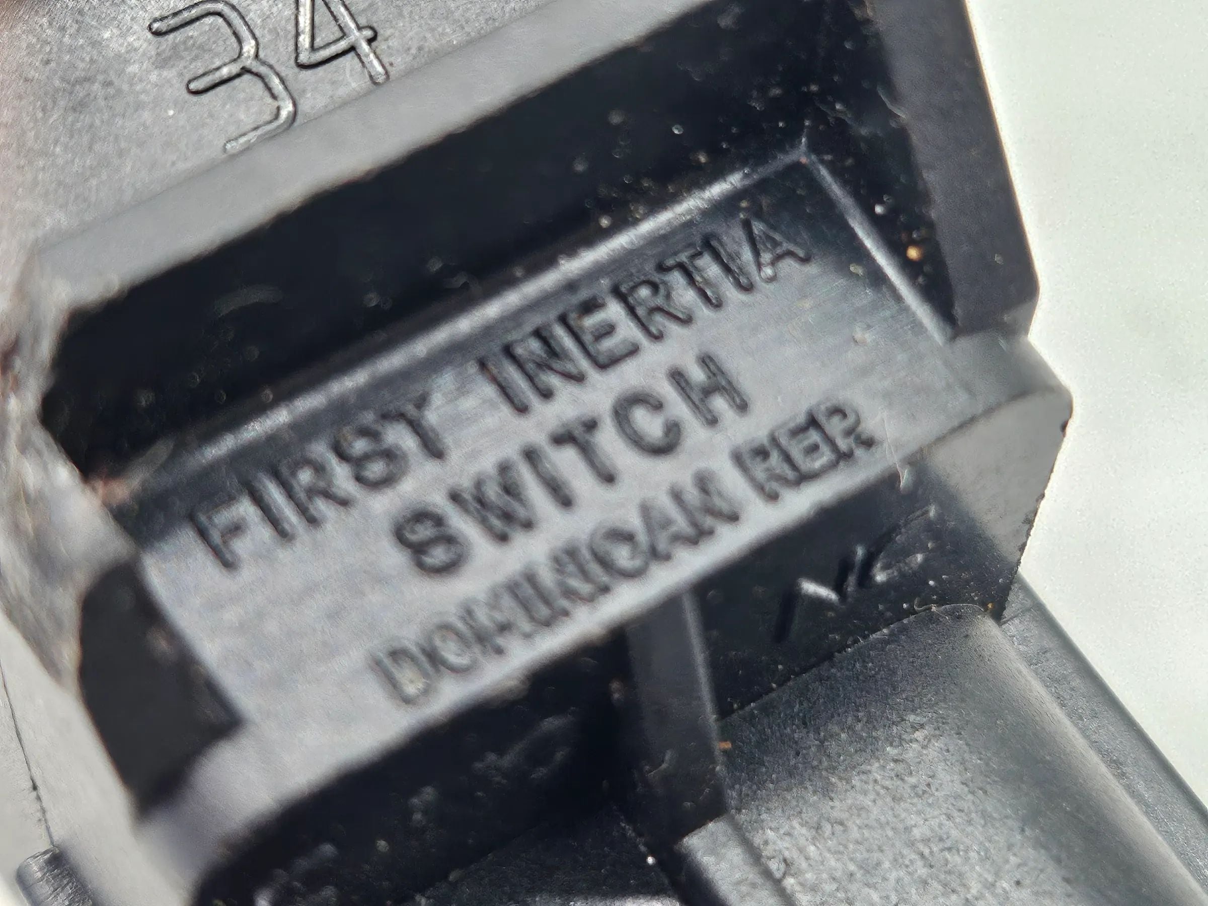 Original Fiat Punto 199 - Interrupteur bouton coupure carburant 7790538