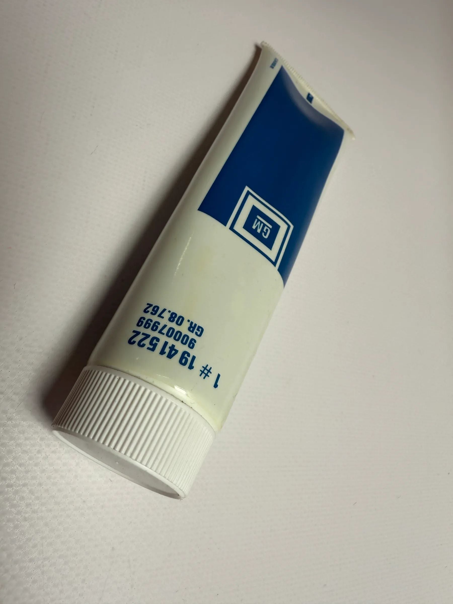 Оригинальная смазка Opel / GM для пыльника приводного вала и др. 1941522 | Auto-veritas