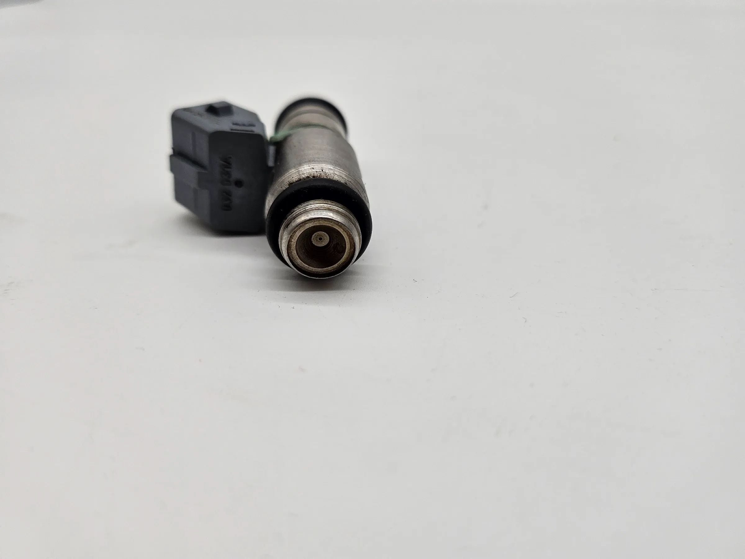 VW Polo 6N Einspritzdüse 1,6l 55kw 75PS AEE + ALM Motor 032906031a 032031a