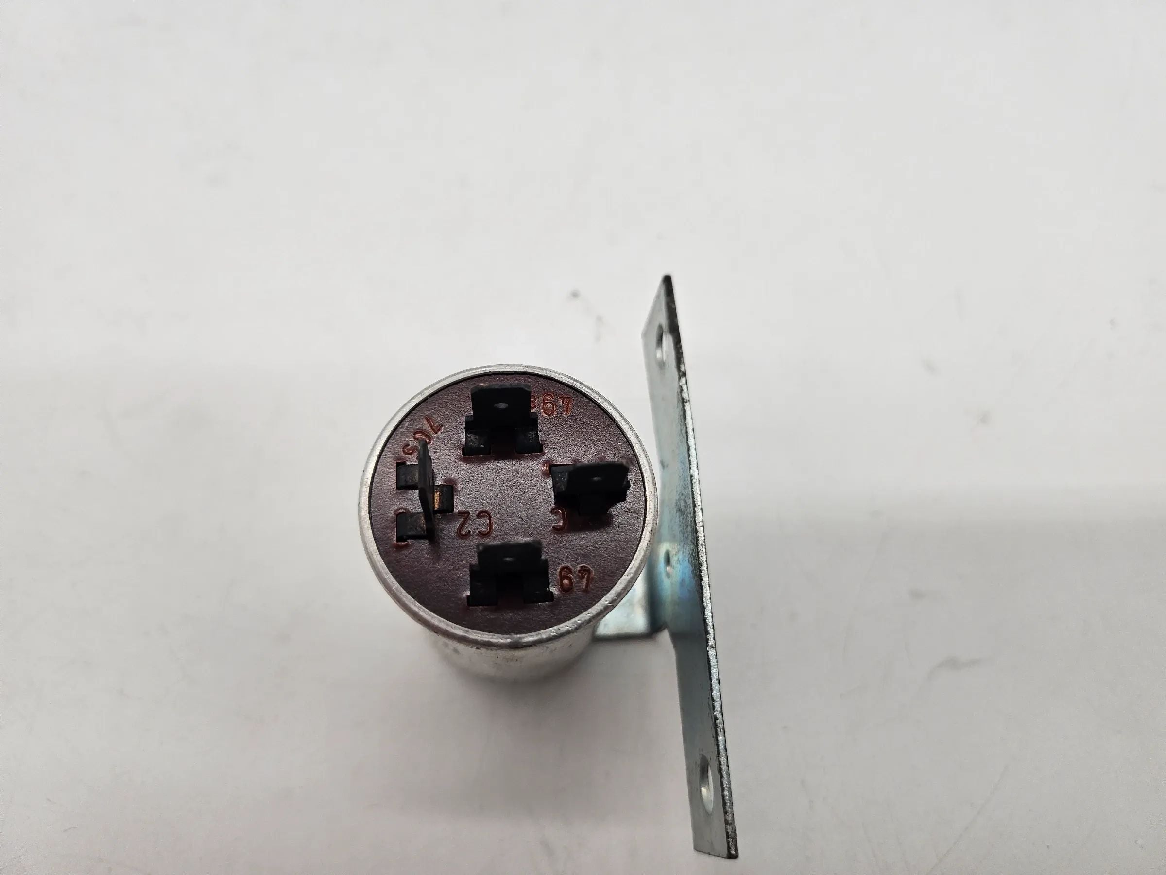 อะไหล่แท้ (OEM) Bosch รีเลย์ Opel Rekord B C Commodore A Kadett B 0336200037 AHK
