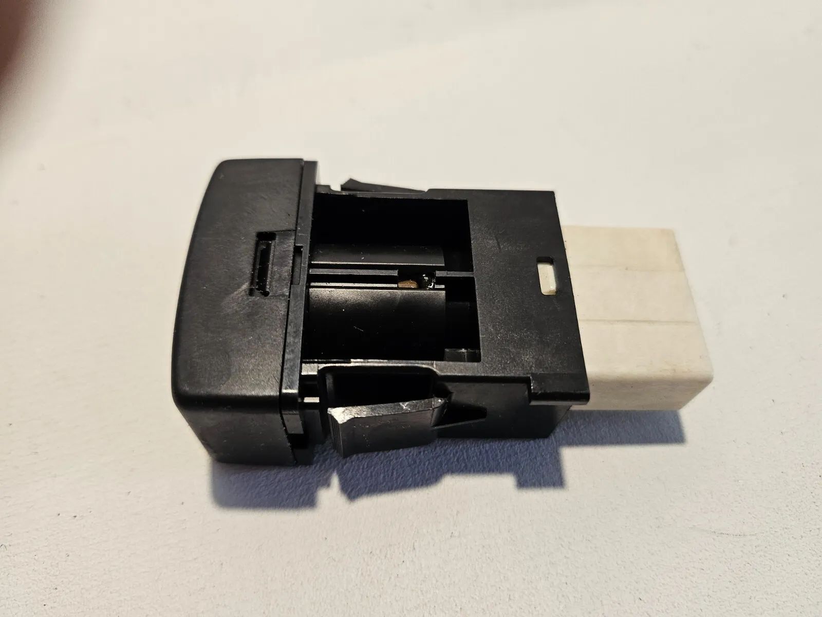 Original Mazda 6 GG 2,3 MPS Airbag ON Off Aus und An Schalter Beifahrerseite