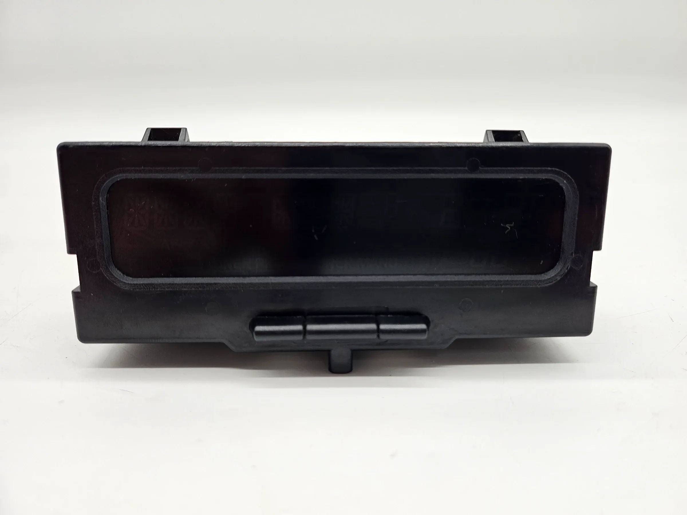 Оригинальный дисплей информационный RENAULT CLIO II 1.2 16V P8200028364A