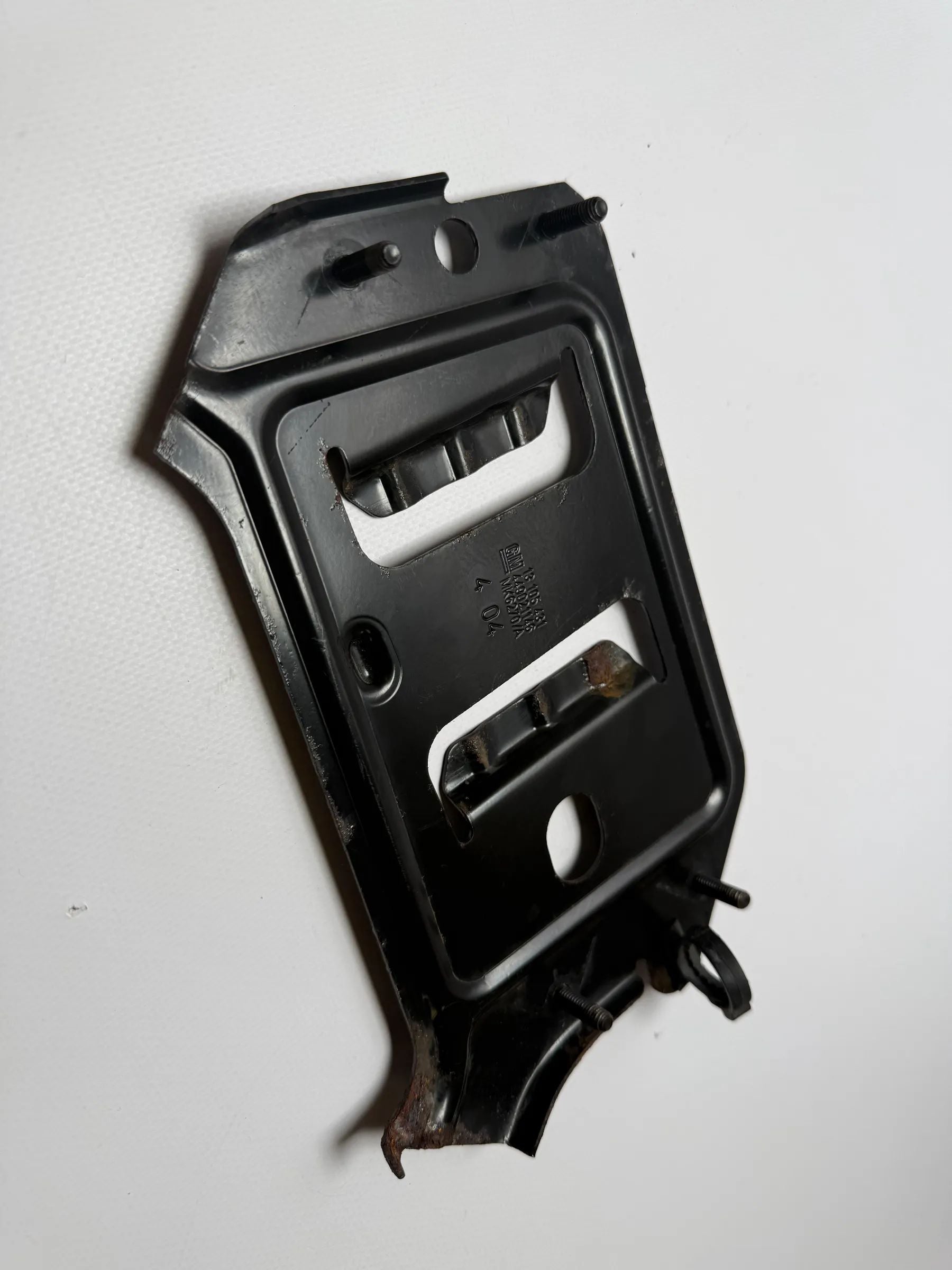 Oryginalny uchwyt sterownika ECU Opel Corsa C Combo GM 13105431