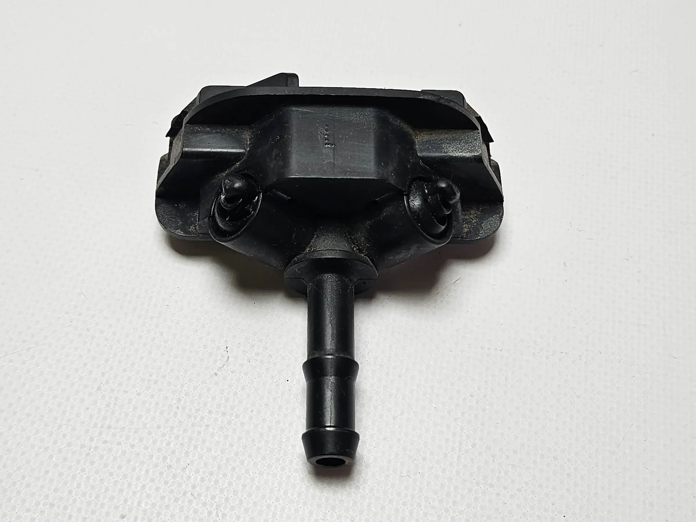 Original Mercedes W210 Classe E Bocal Limpeza Farol Esquerdo 2108600647