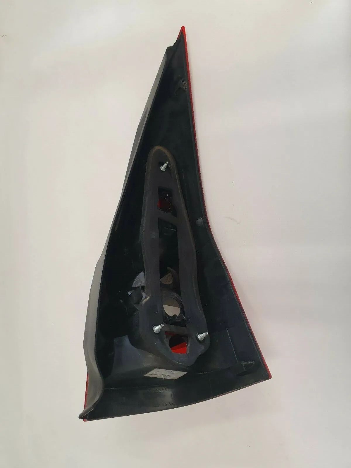 Feu arrière gauche Renault Megane Break Référence 8200142684 K23