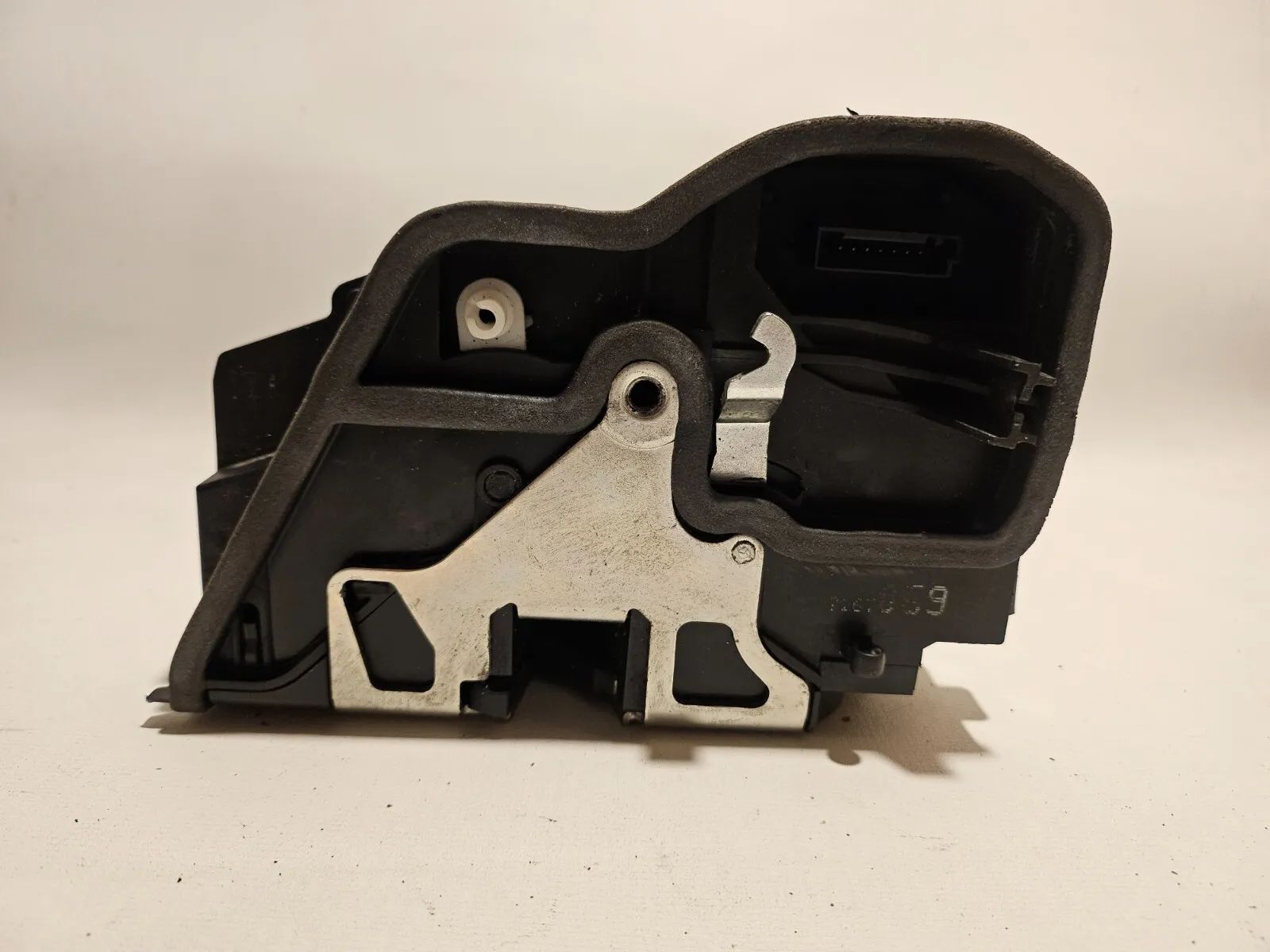 Serrure de porte d'origine BMW Série 5 E60 E61 porte arrière gauche serrure système 7167069