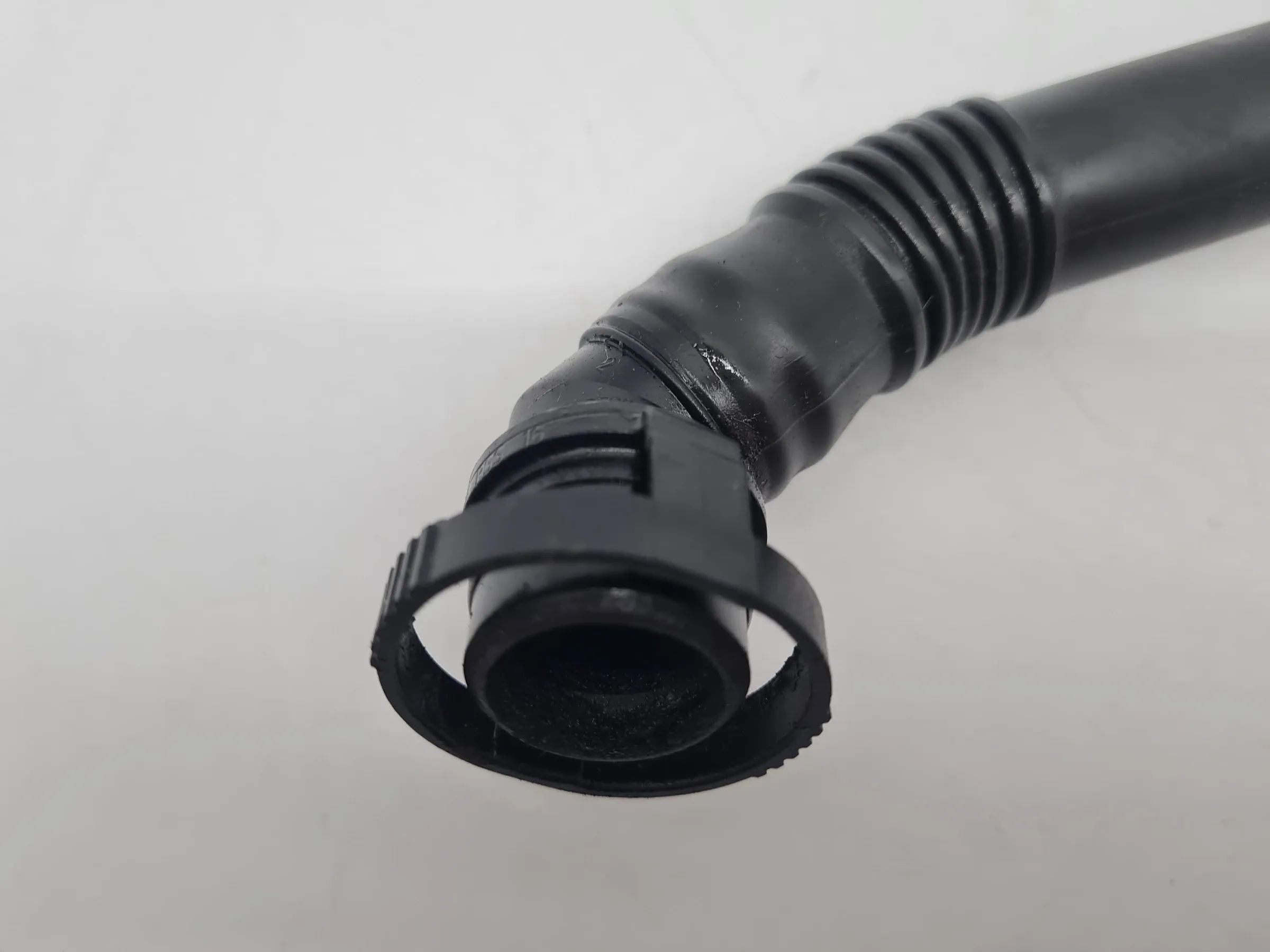 Original BMW E46/E39/E60/M52/M54 Entlüftungsschlauch 11.15-1432559-07