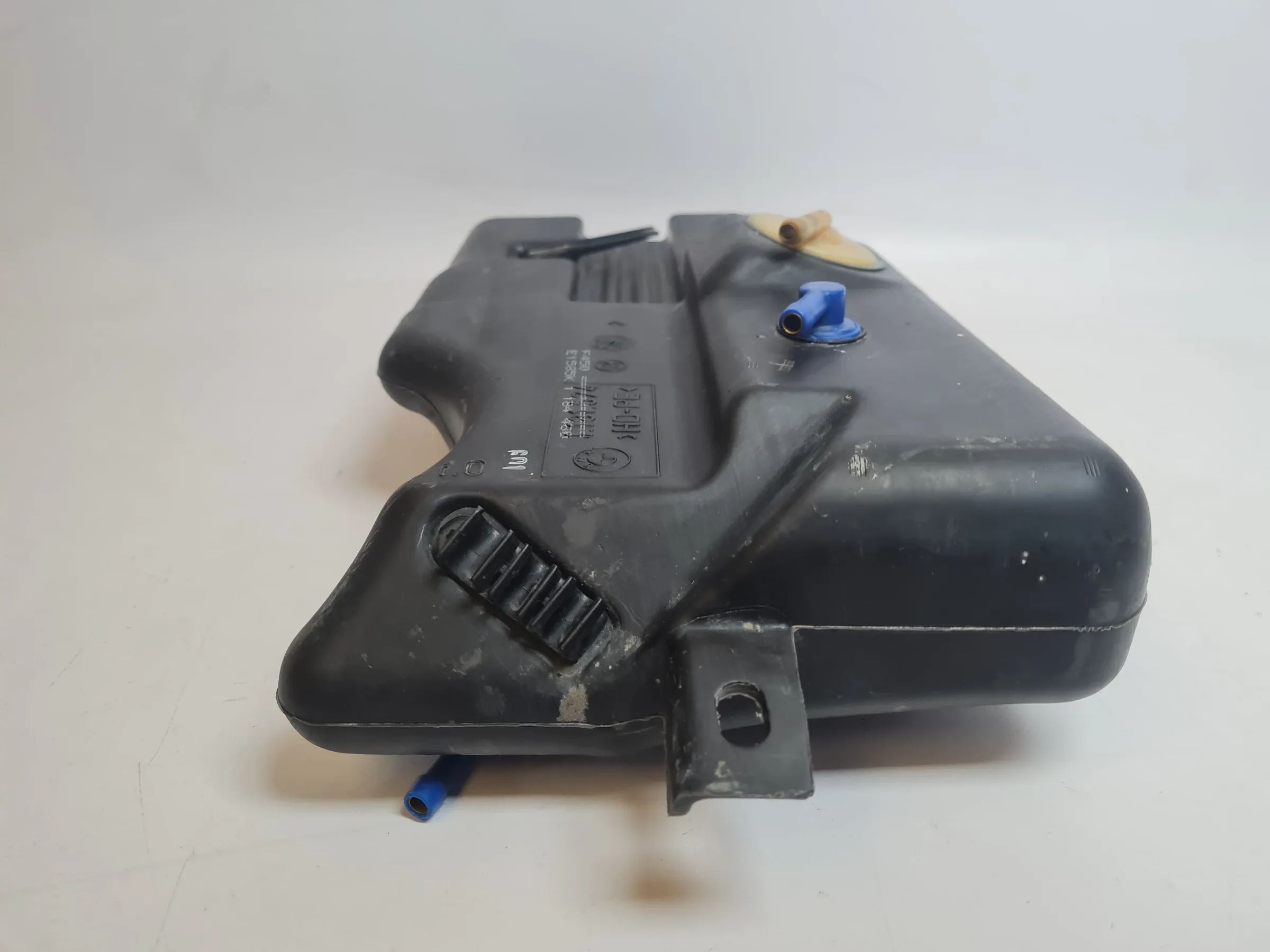 Original BMW 5er (E39/.E38) Ausgleichsbehälter Aktivkohlefilter 1181574