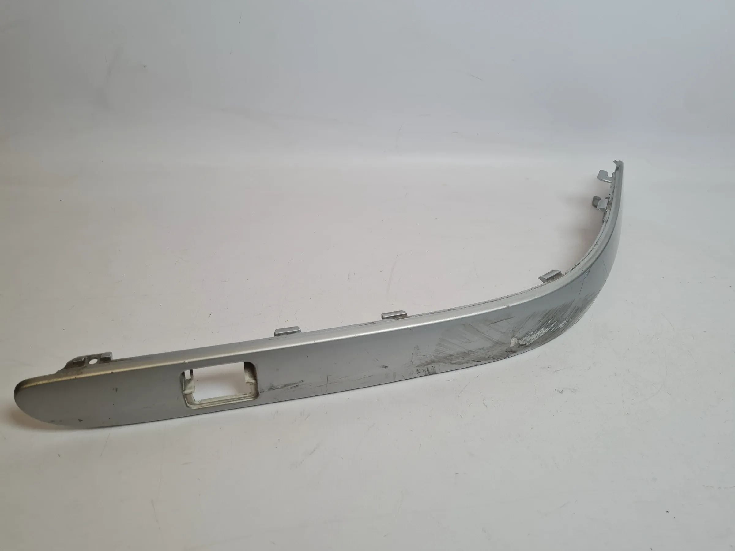 Original Mercedes-Benz C-Klasse (W203) Zierleiste Stoßstange Rechts, A2038854421