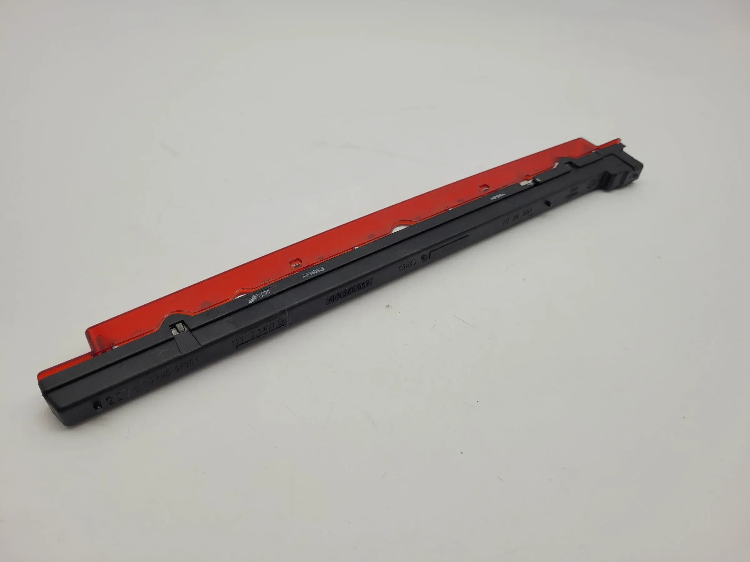 Original Audi A6 (4B2/4B4) Zusatzbremsleuchte 3. Bremsleuchte 4B0945097
