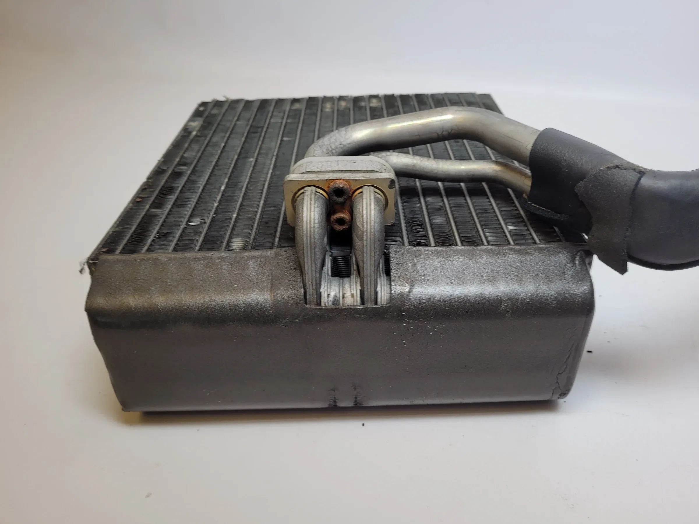 Original Audi A6 (4B2/4B4) Wärmetauscher Kühler