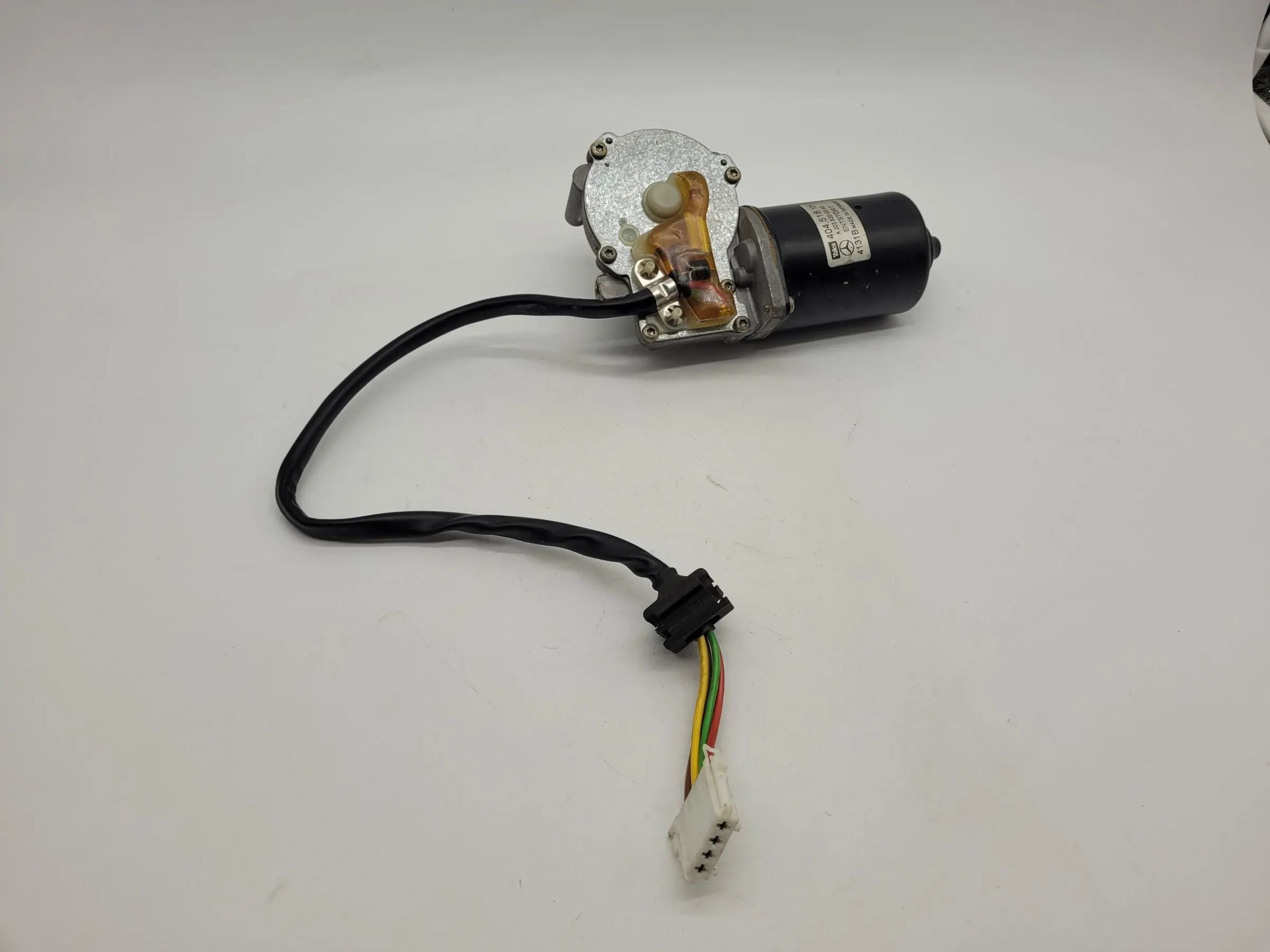 Original Mercedes-Benz C-Klasse (W203) Wischermotor Vorne A2038200342