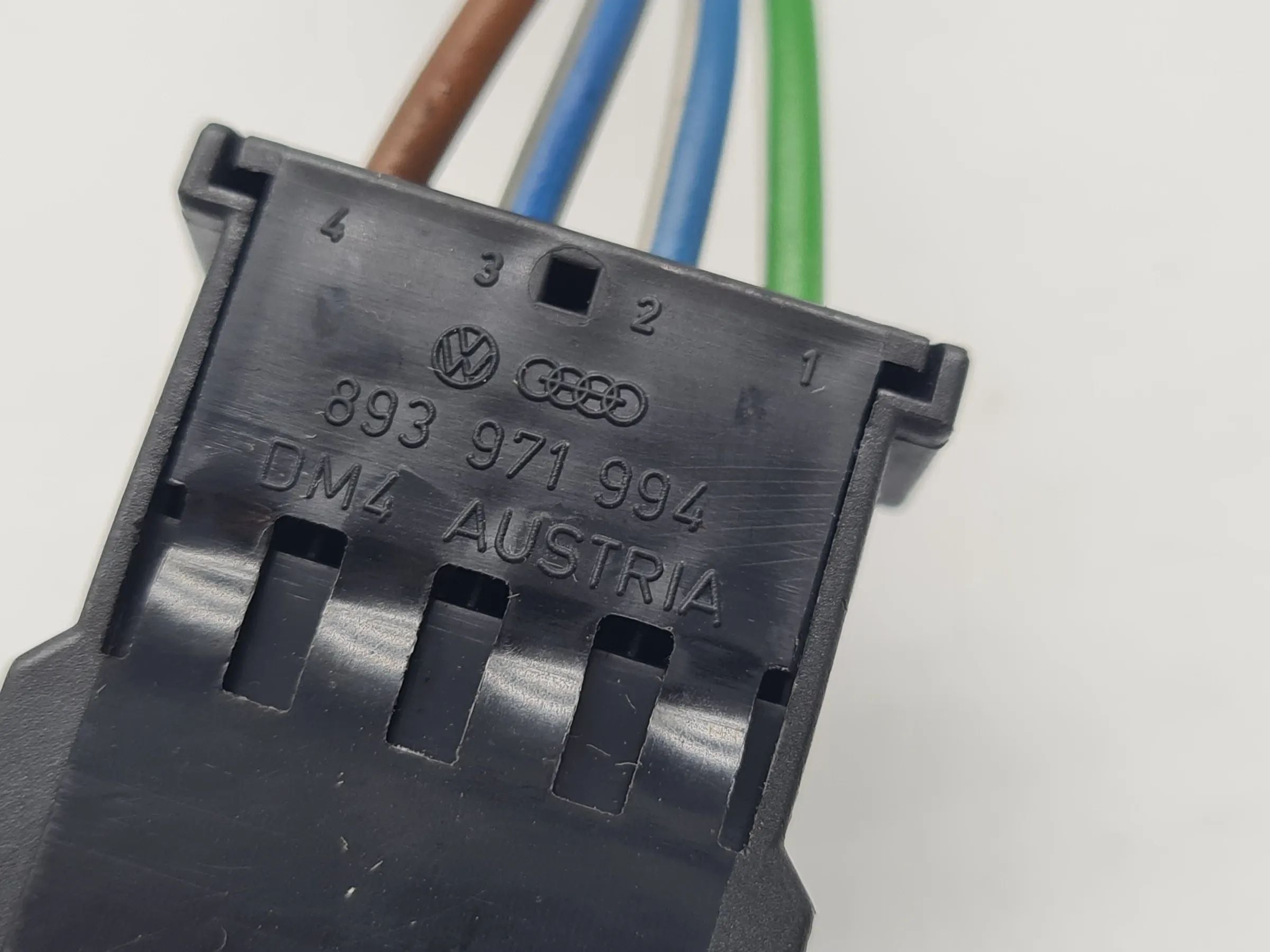 Original Audi A6 (4B2/4B4) Schalter Zentralverriegelung 4B1962107B98
