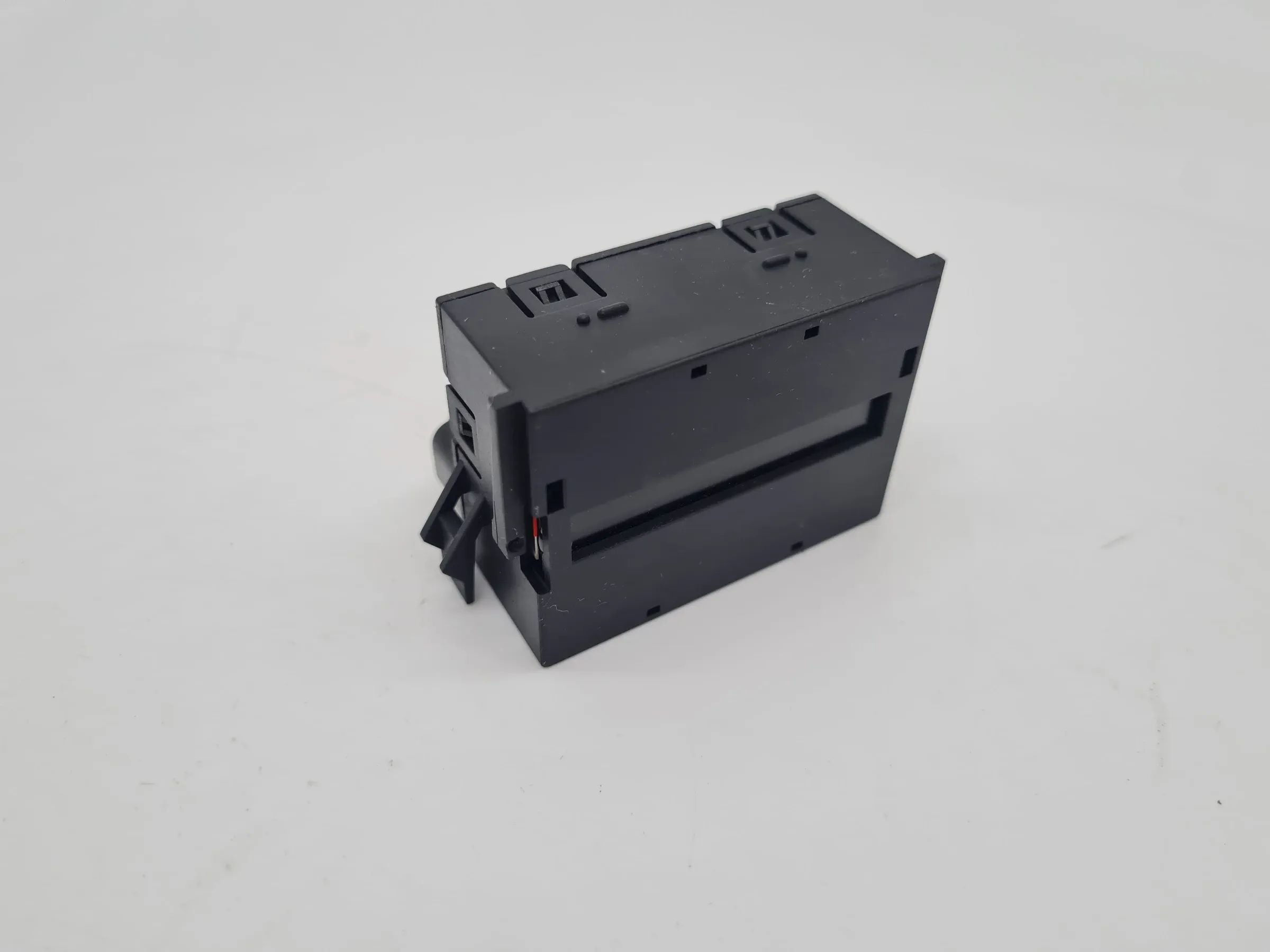 Original Audi A6 (4B2/4B4) Bordcomputer Display 8L0919272A