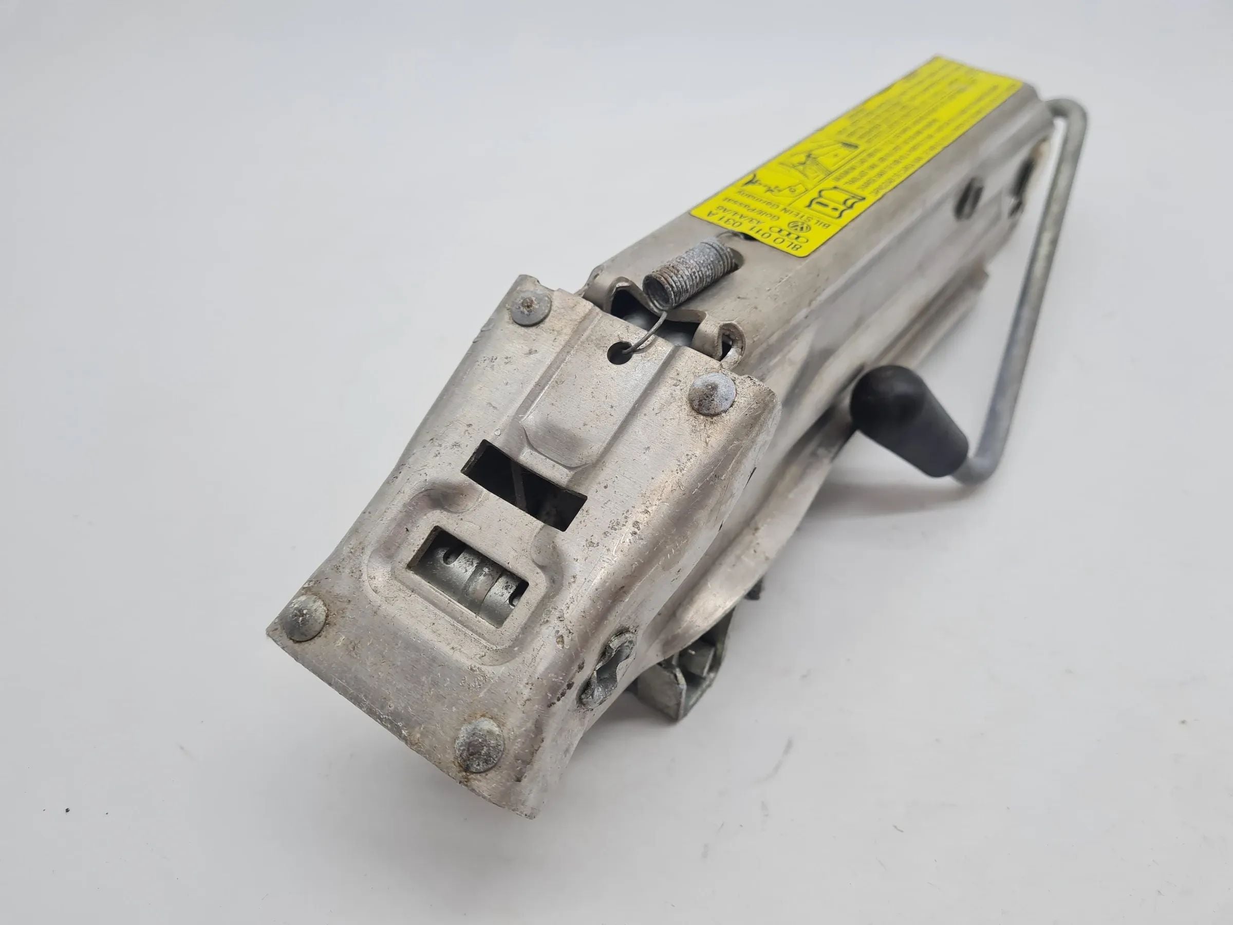 Original Audi A6 (4B2/4B4) Wagenheber Bordwerkzeug 8L0011031A
