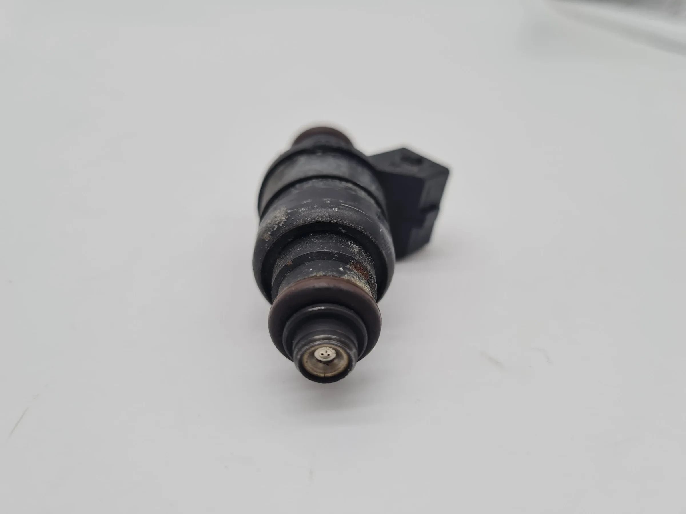 Original Audi A6 (4B2/4B4) 2.4 V6 121KW AGA Injektor Einspritzdüse 078133551AC