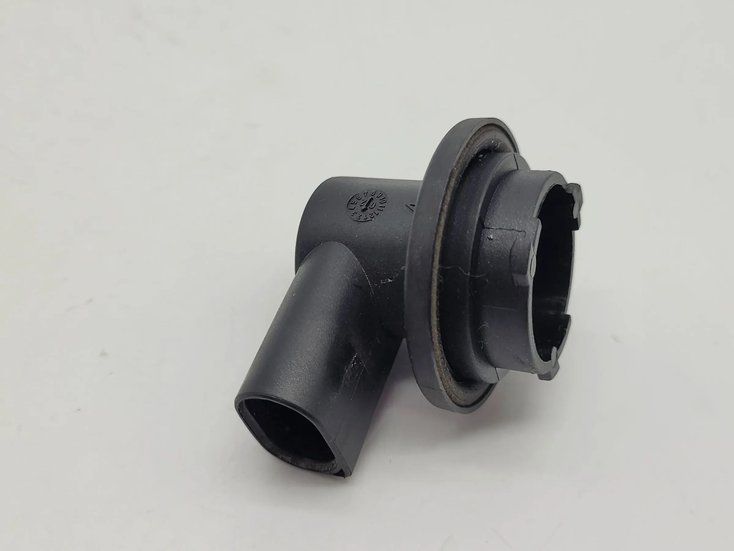 Original Mini One R50/R53 Lampenfassung Fassung Rückfahrleuchte Mitte (1477678)