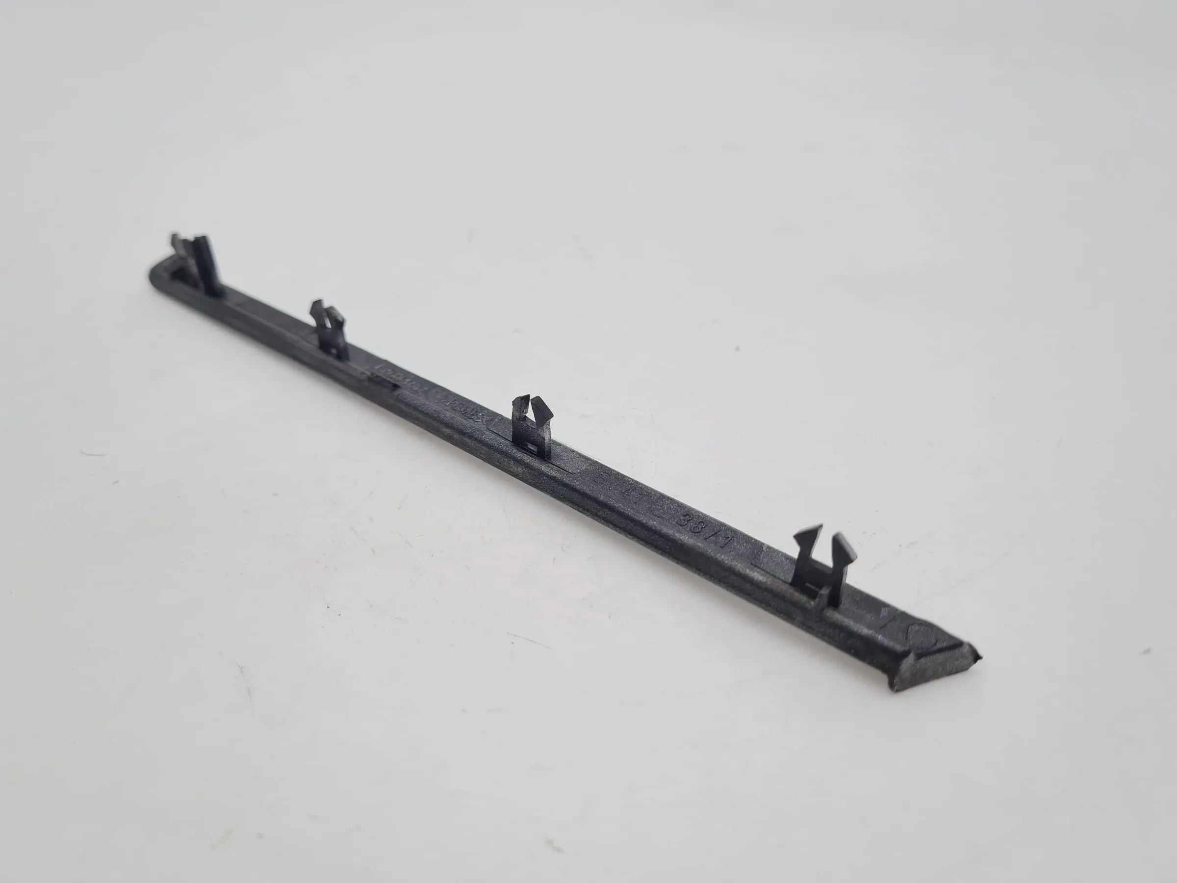 Original Fiat Punto Grande (199) Zierleiste Armaturenbrett 735383282