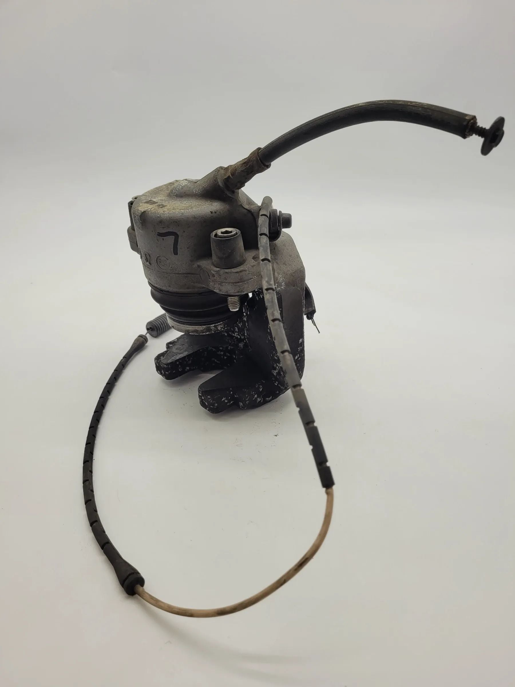Original BMW 5er (E39) Bremssattel Links 6022296 91
