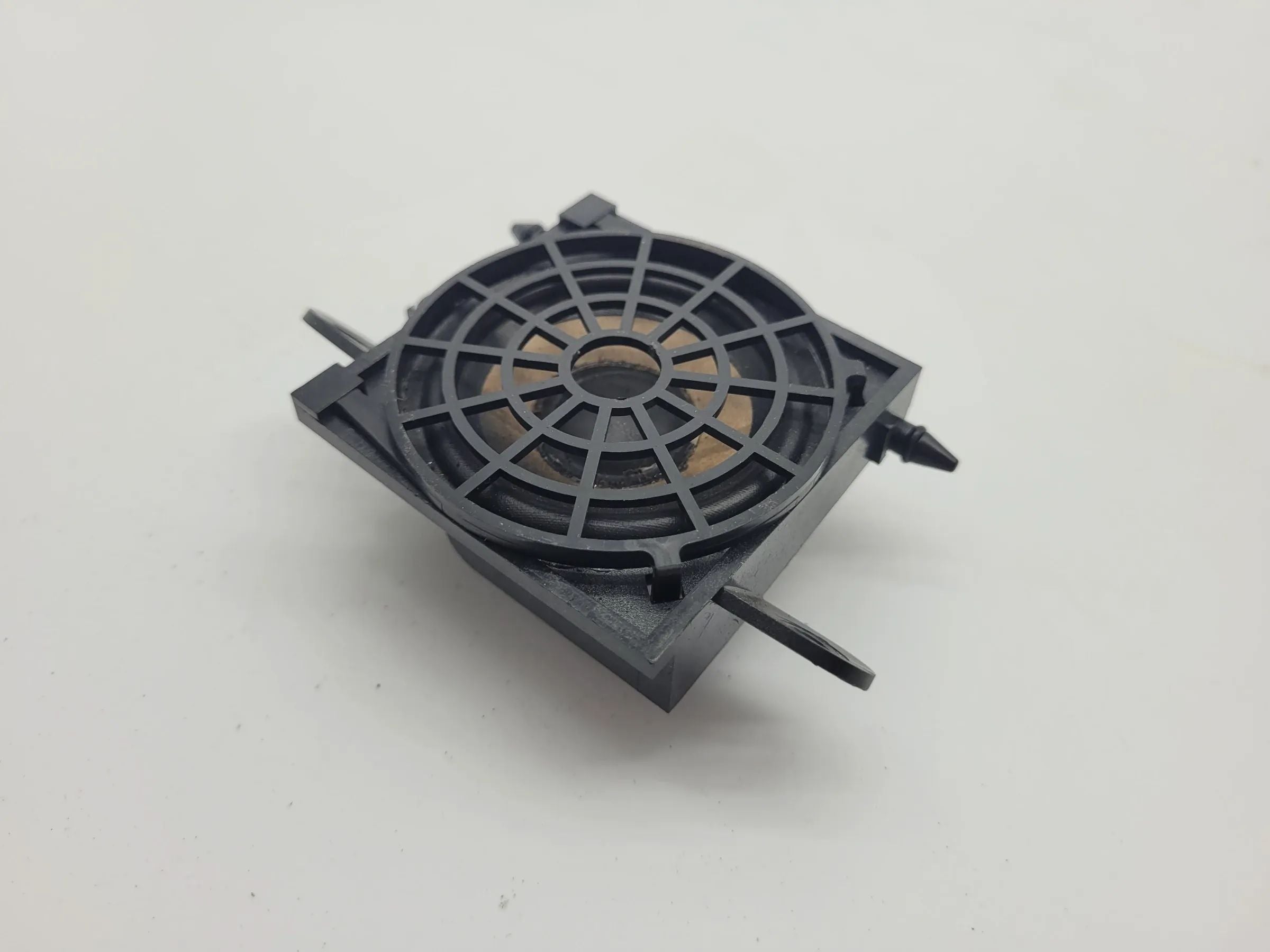 Original Audi A4 (8E/B6/B7) Lautsprecher Armaturenbrett 8E0035411C