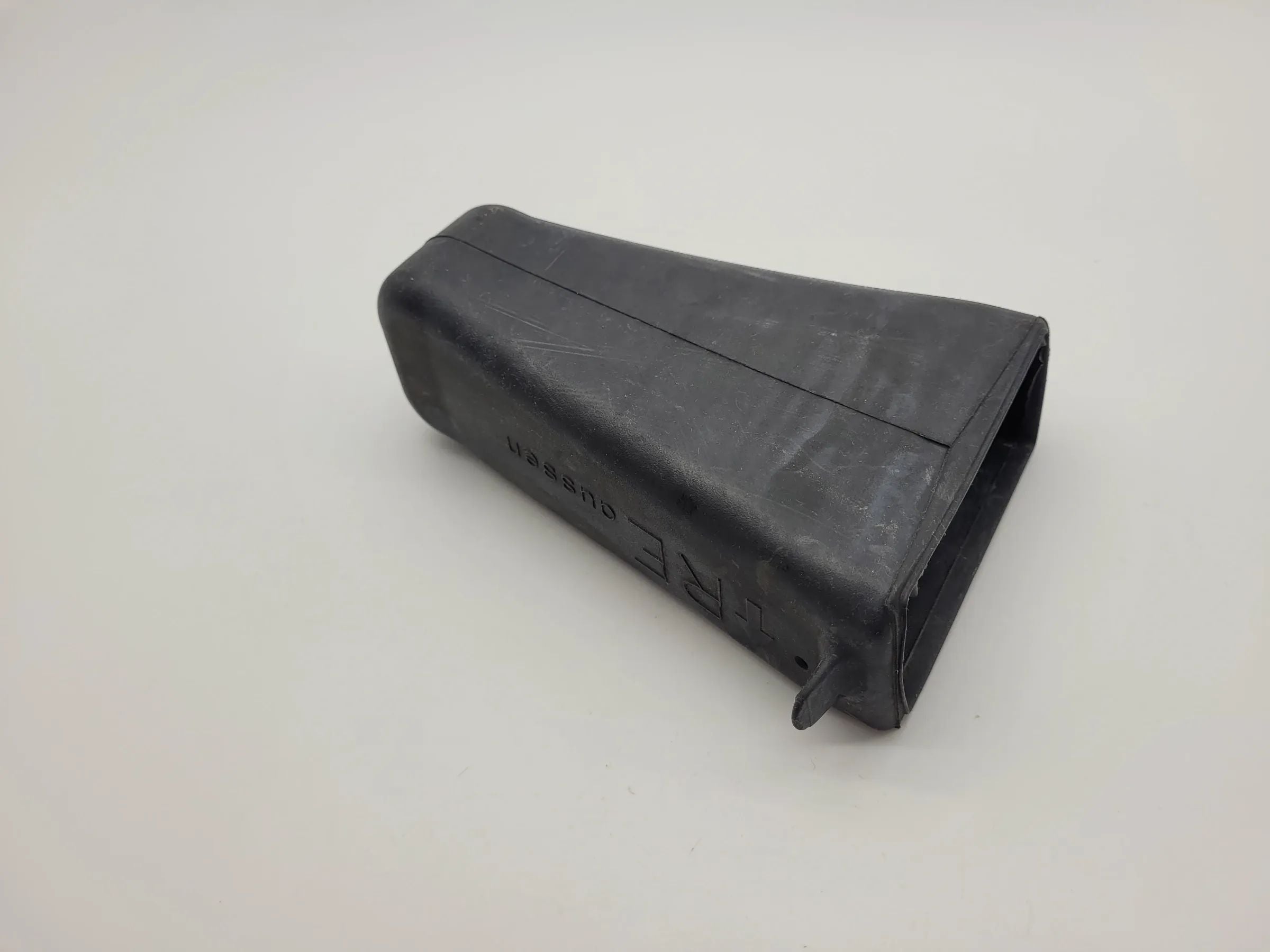 Original BMW 5er (E60/E61) Cover/Tülle Türfangband R/L 51.22-7 033 623