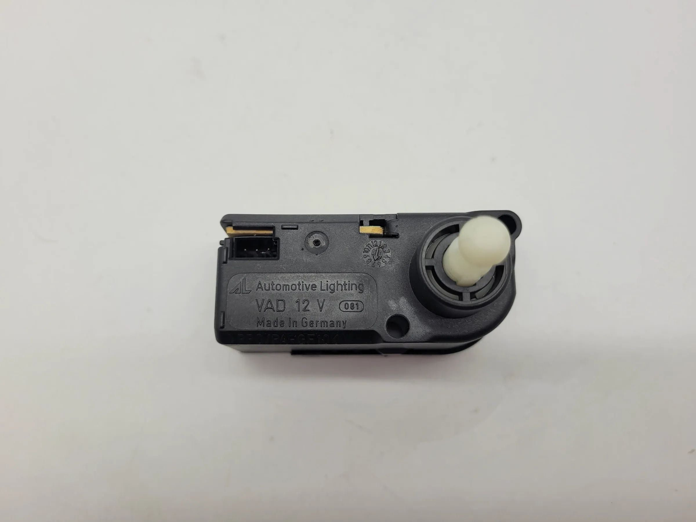 Original Chrysler Voyager IV 4 Scheinwerfer Stellmotor LWR L/R 0307853306