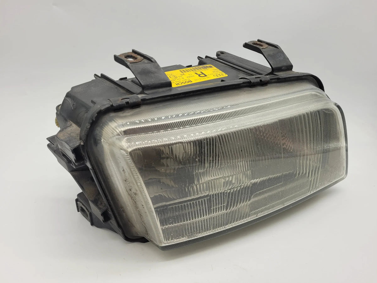 Original Audi A4 (8D2/8D5/B5) Scheinwerfer / Frontleuchte Rechts 8D0941004E