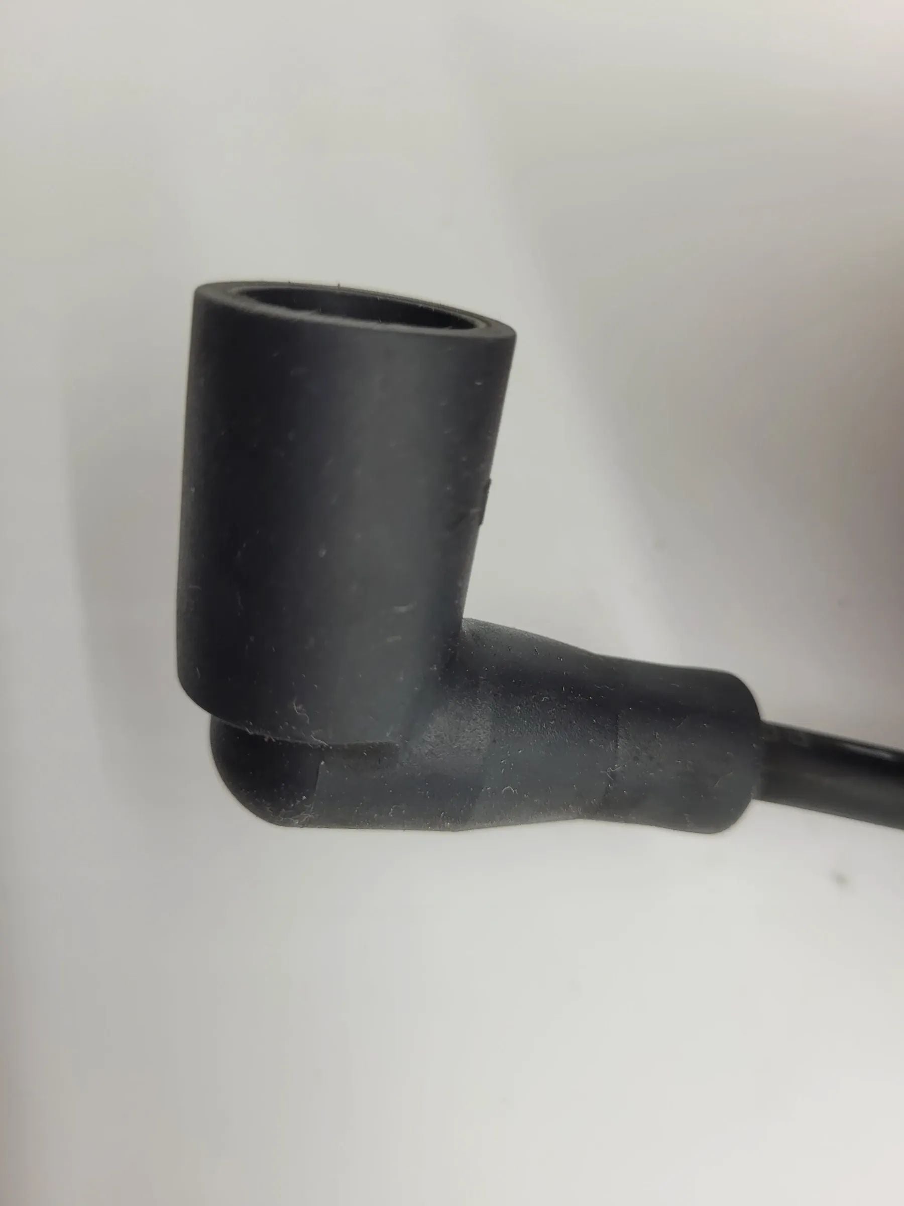 Original Audi A4/A6 VW Passat Zündkabel Zylinder 1 06A035255A / 13299/5