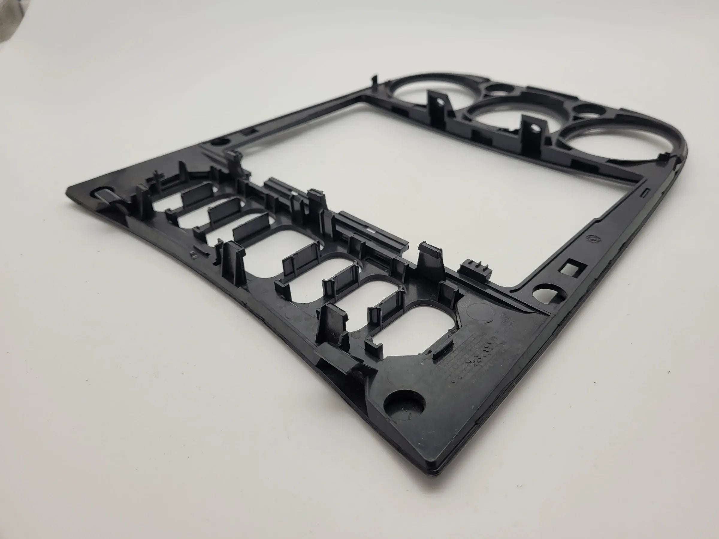 Original Mercedes-Benz A-Klasse (W168) Abdeckung Mittelkonsole A1686802136