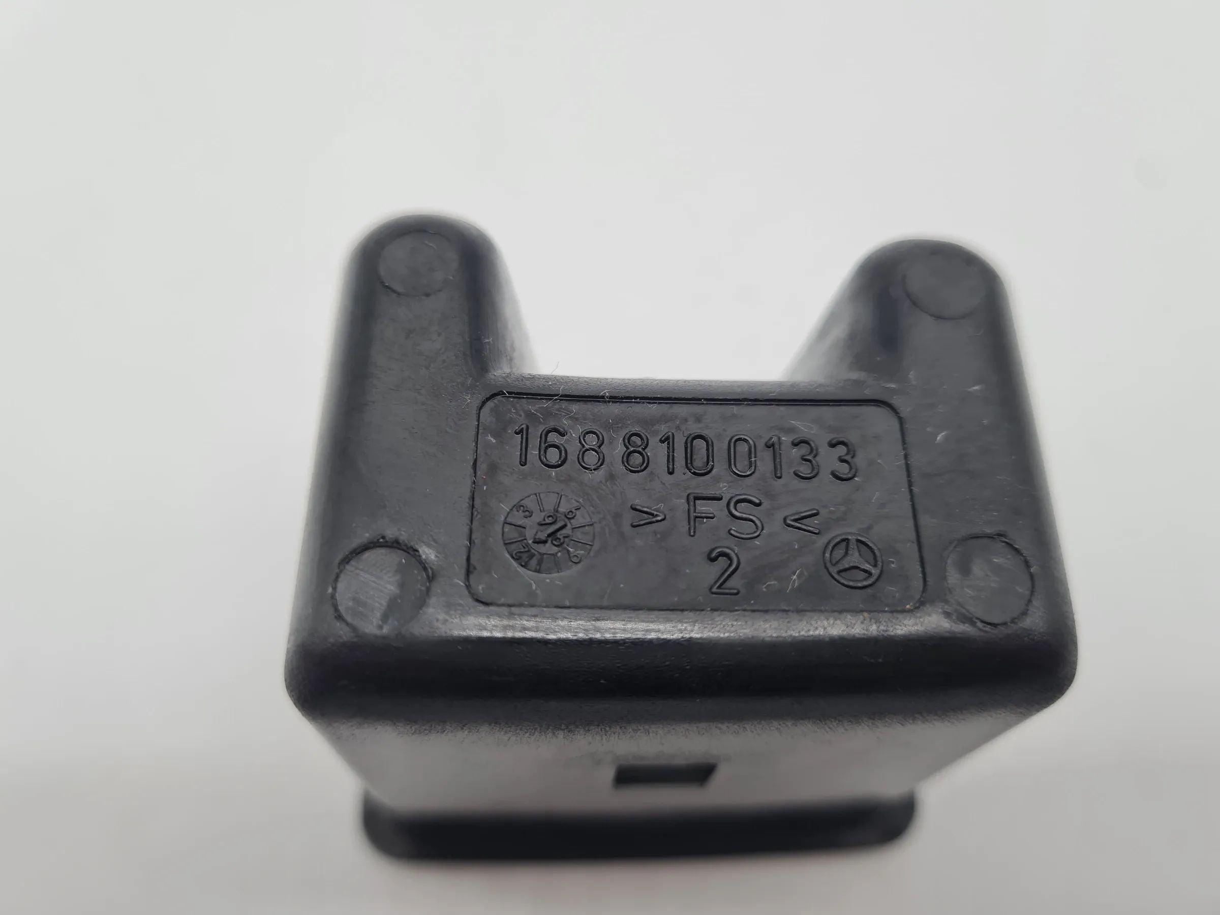 Original Mercedes-Benz A-Klasse (W168) Aschenbechereinsatz, A1688100133