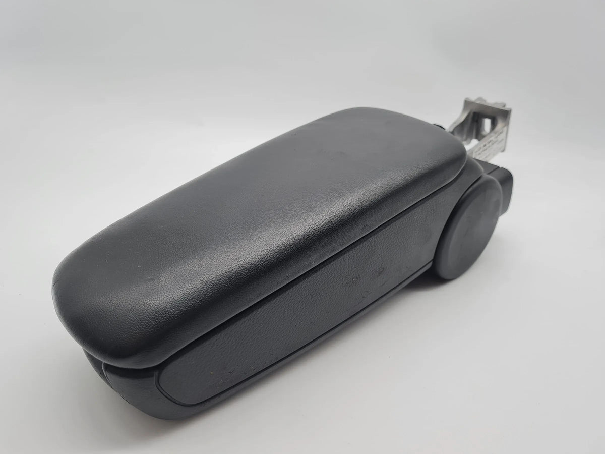 Original Audi A4 (8E/B6/B7) Leder Armlehne Mitte 8EO864207D6PS