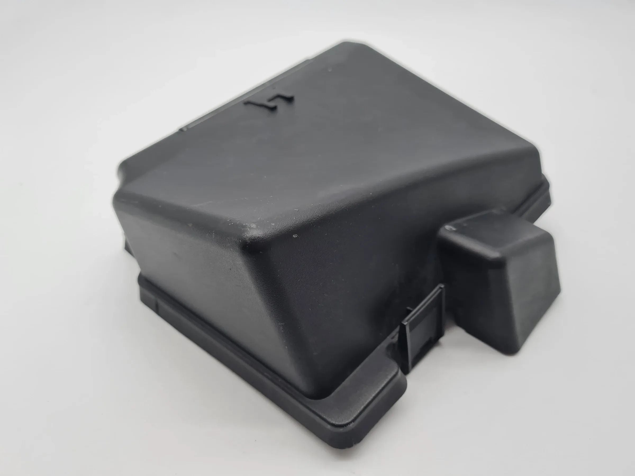 Original Peugeot 206 CC (2D) Deckel Sicherungskasten 9640866580