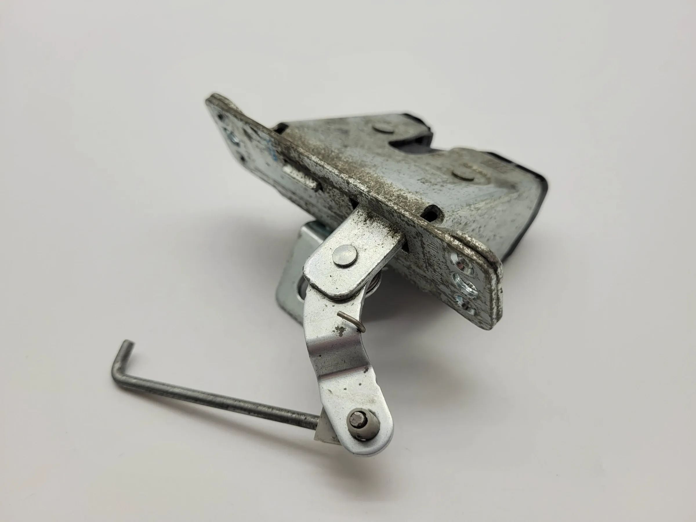 Original Opel Corsa C (X01) Heckklappenschloss 90534769