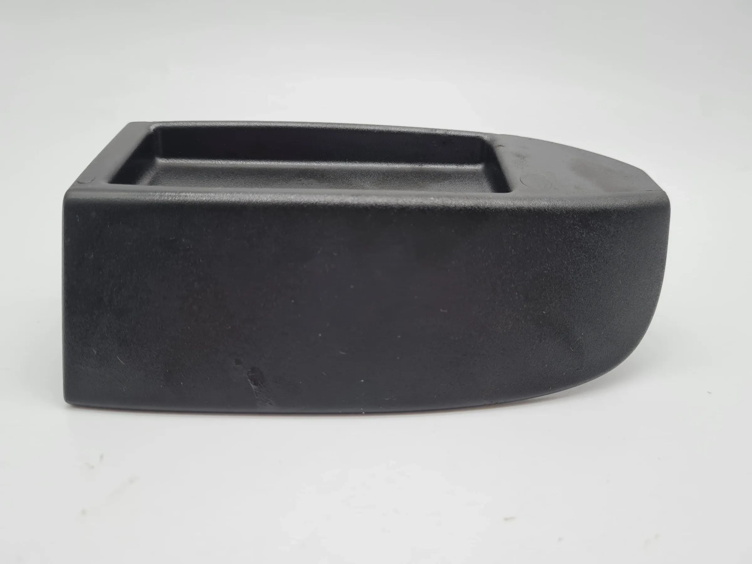 Original Fiat Punto (188) Aschenbecher 225633 / A504