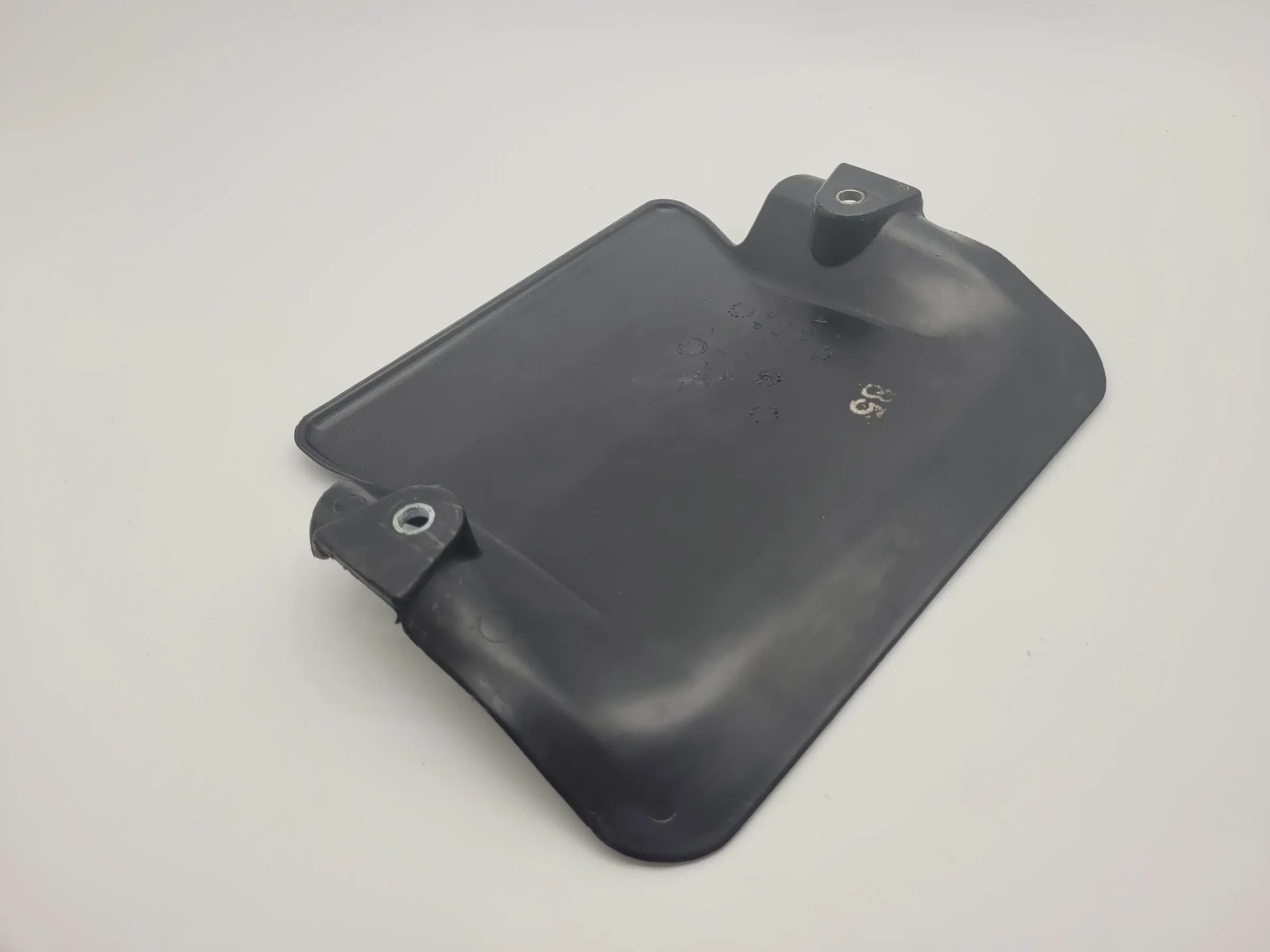 Original Fiat Punto (188) Abdeckung Motorsteuergerät ECU 46745425