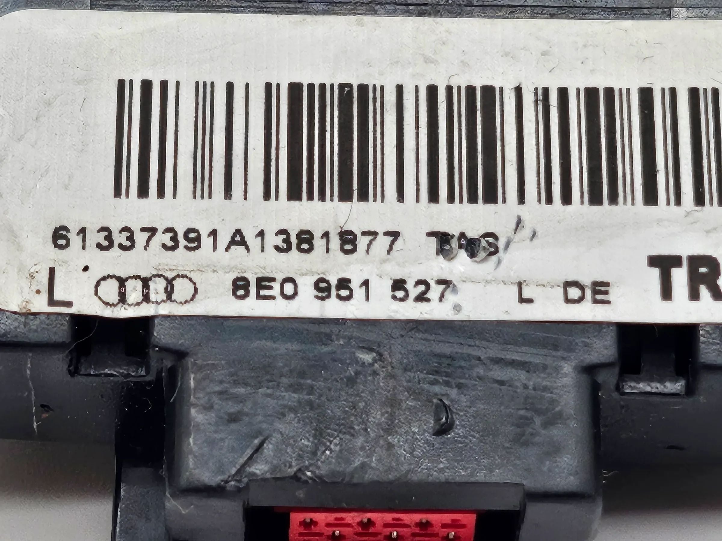 Orig. Audi A6 4B Multifunktionstasten Radio Telefonbedienung Lenkrad 8E0951527L