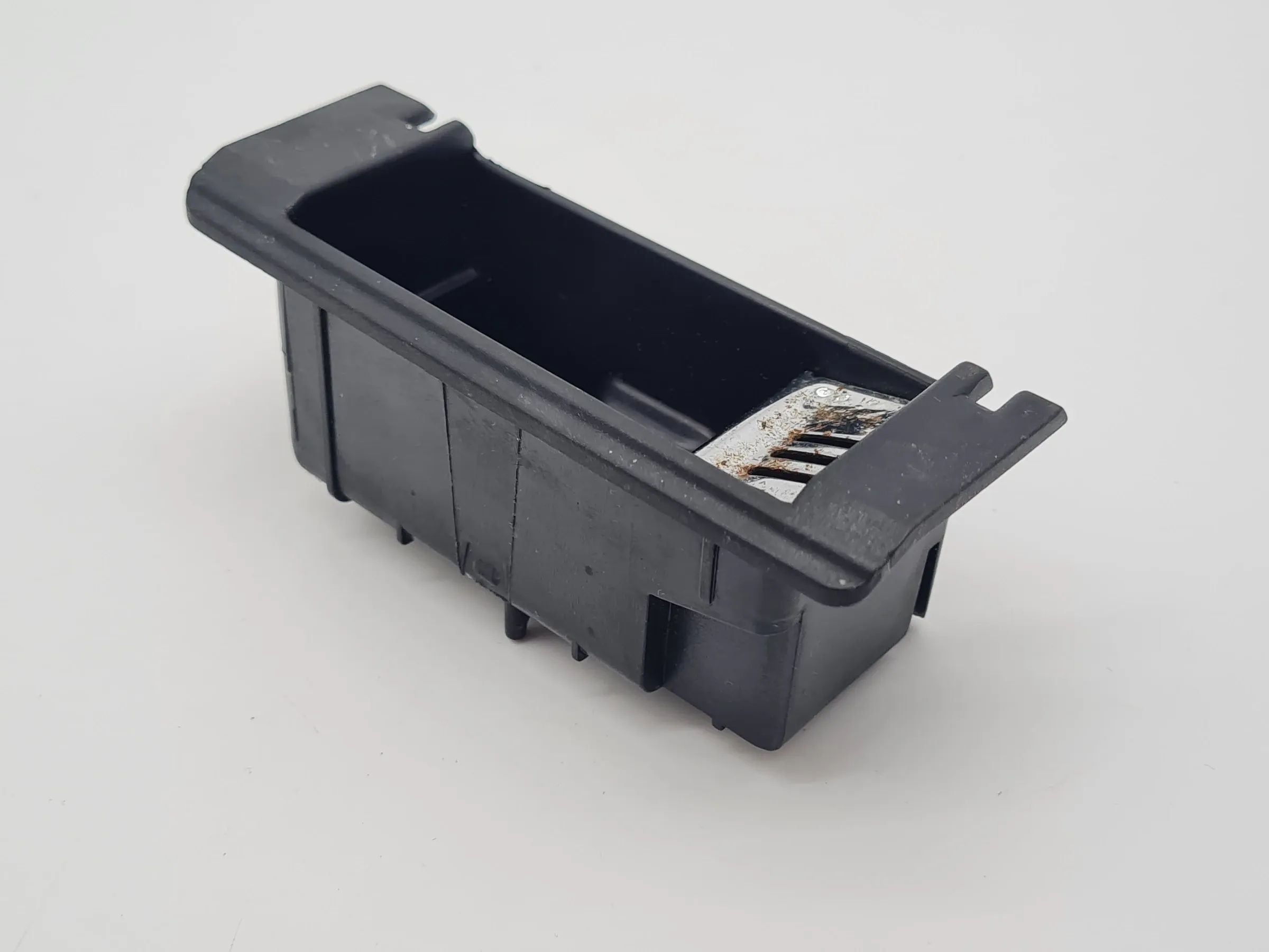 Original Audi A6 (4B) Aschenbechereinsatz 4B0857405