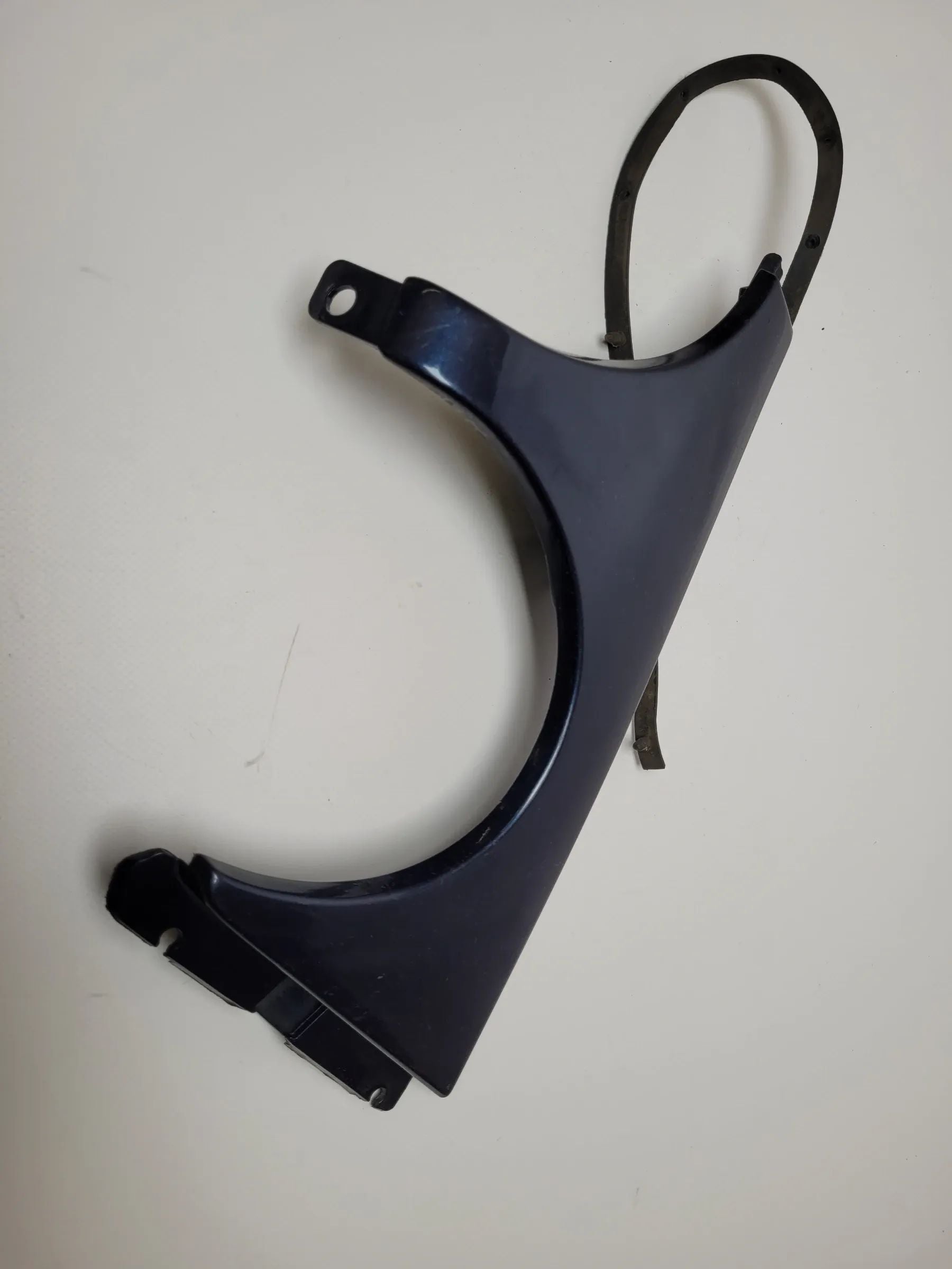 Original Mercedes-Benz E-Klasse (W210,S210) Scheinwerferblende Links A2108200112