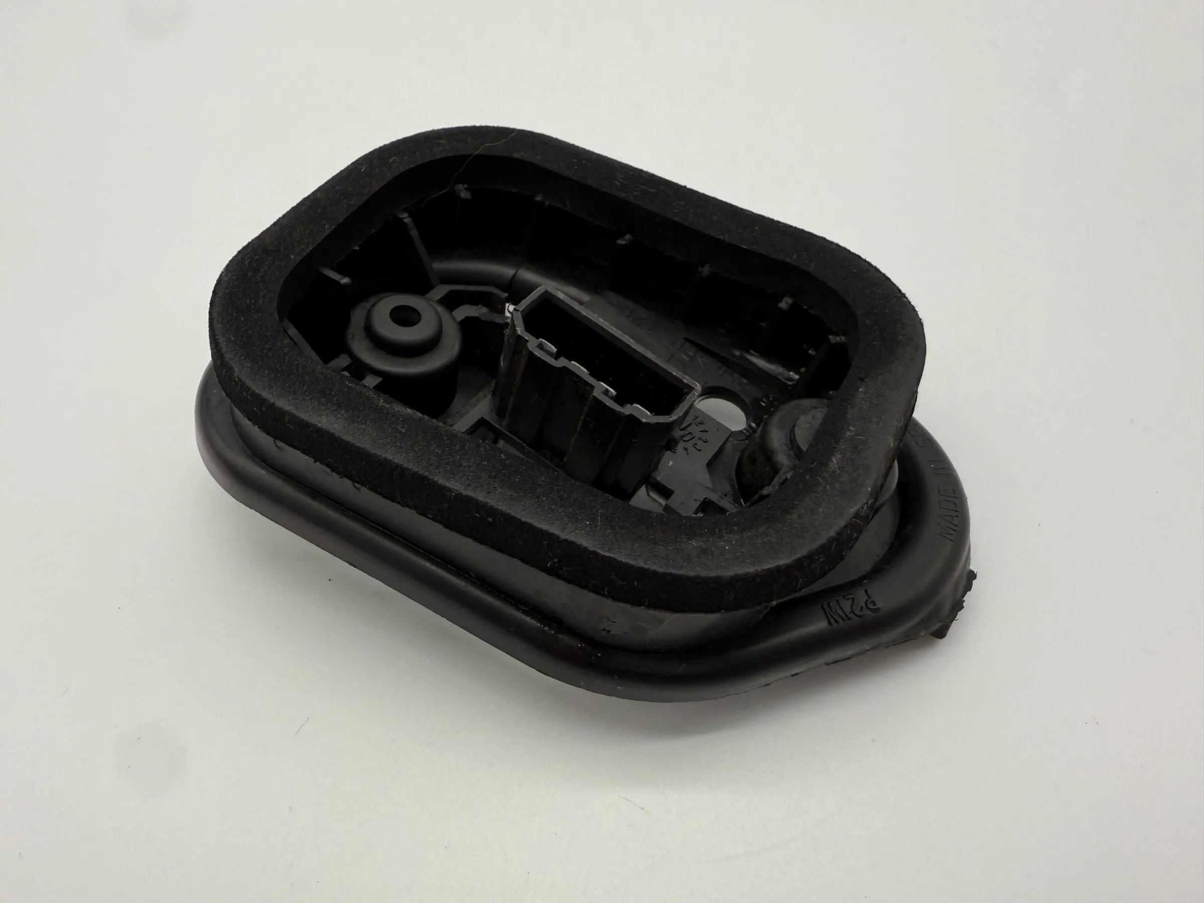 Original Seat Ibiza 3 III (6L1) Rear Light Lamp Holder Right 6L6945258