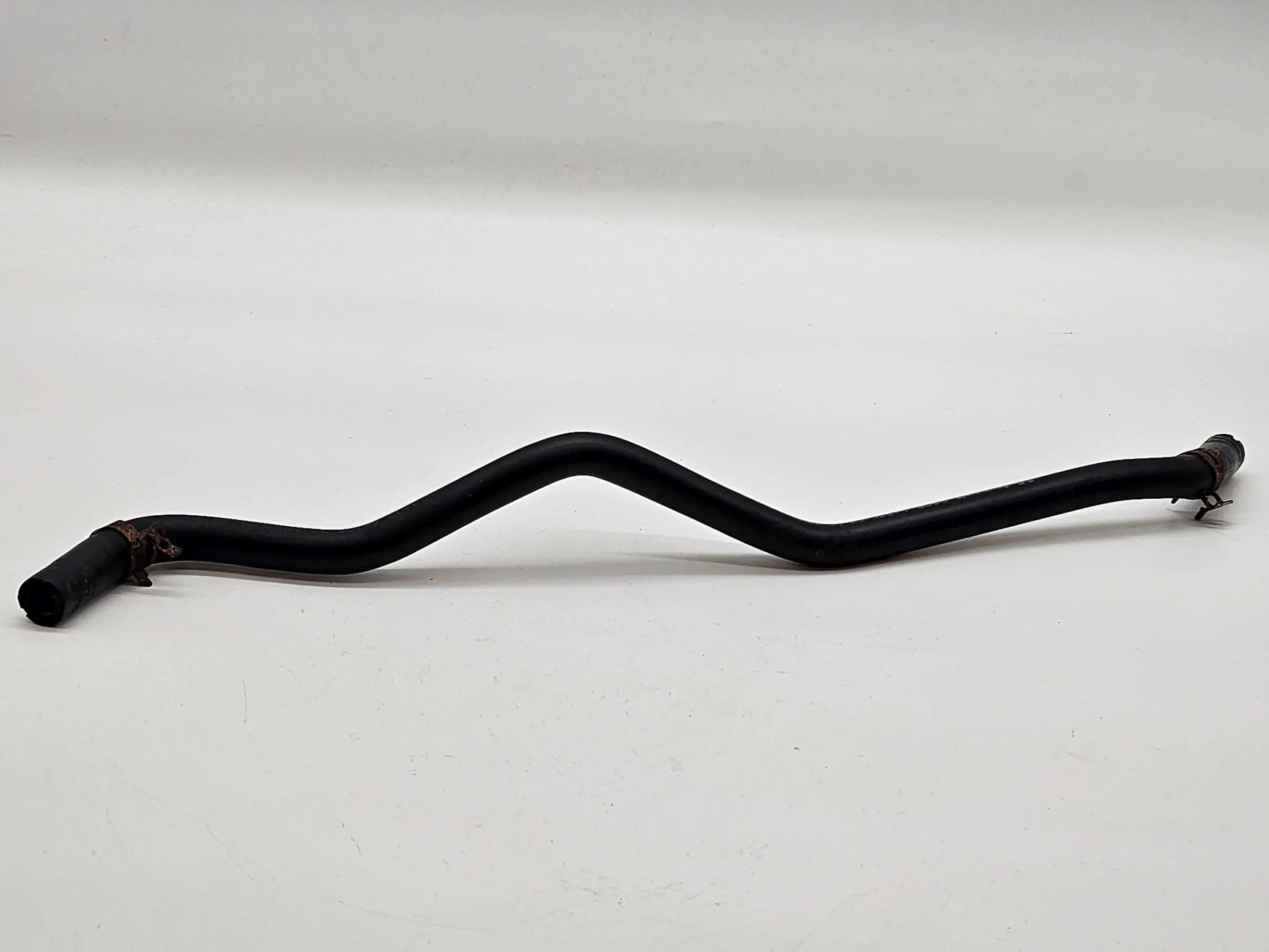 Original Ford Focus Clipper 1.8 TDdi 90 Kühlerschlauch  98AB8K276DE