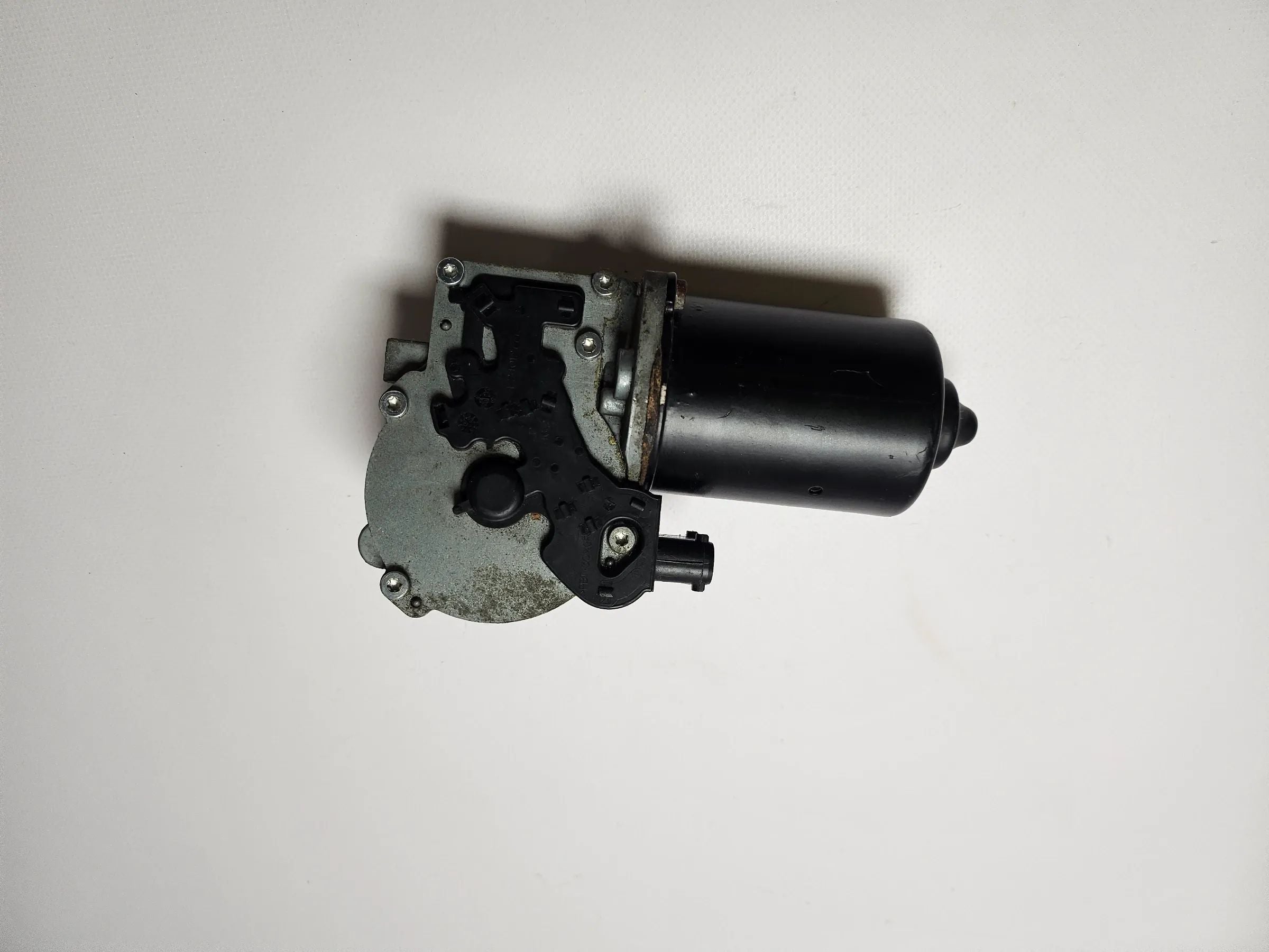 GENUINE BMW X5 E53 WINDSCREEN WIPER MOTOR FRONT 24012673 