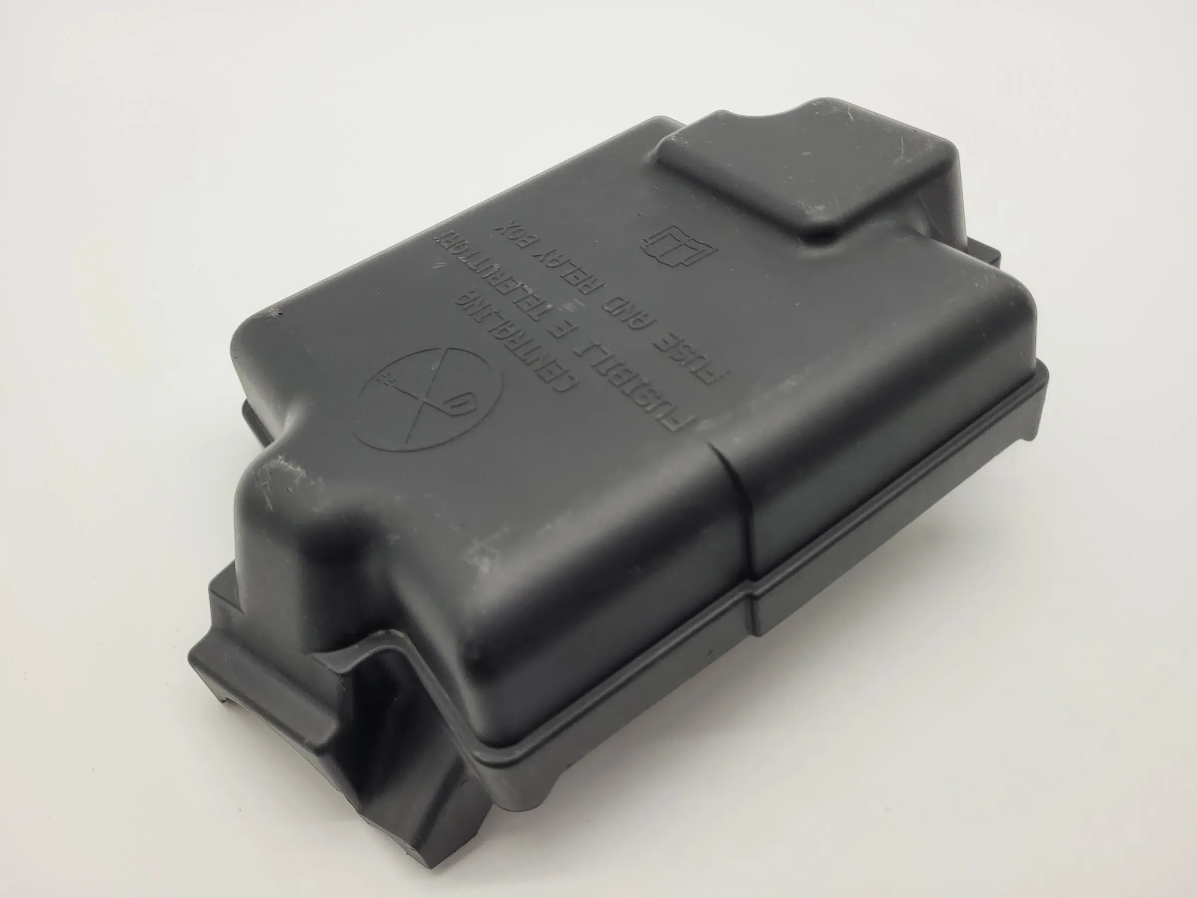 Original Fiat Grande Punto (199) Sicherungskasten Abdeckung 735471684