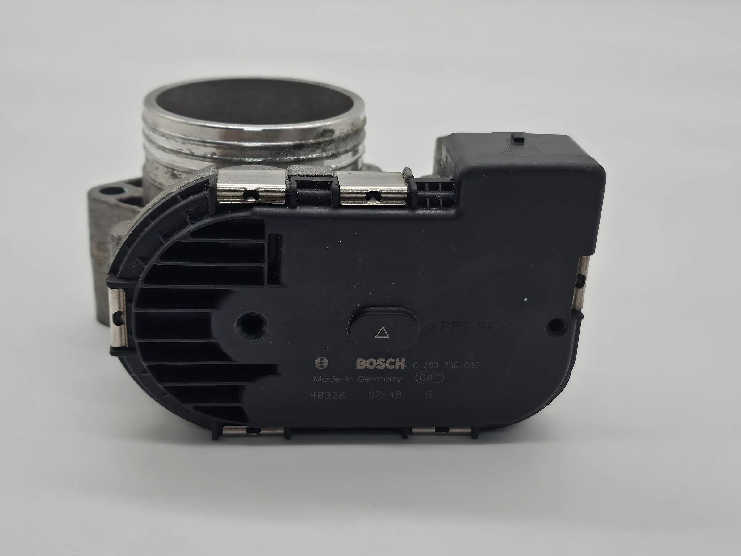 Original BOSCH Peugeot Citroen   DROSSELKLAPPENSTUTZEN DROSSELKLAPPE 0280750085