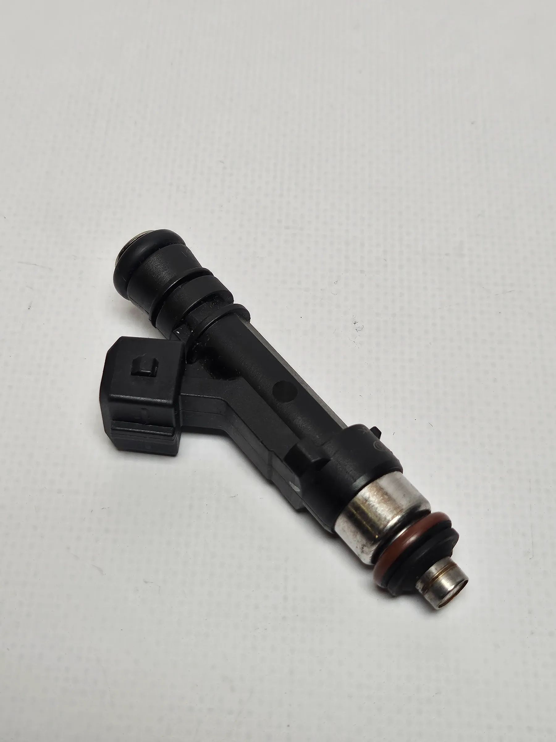 Oryginalna dysza wtryskiwacza Opel Agila Meriva Corsa C D Astra H 0280158501 1,0 1,2