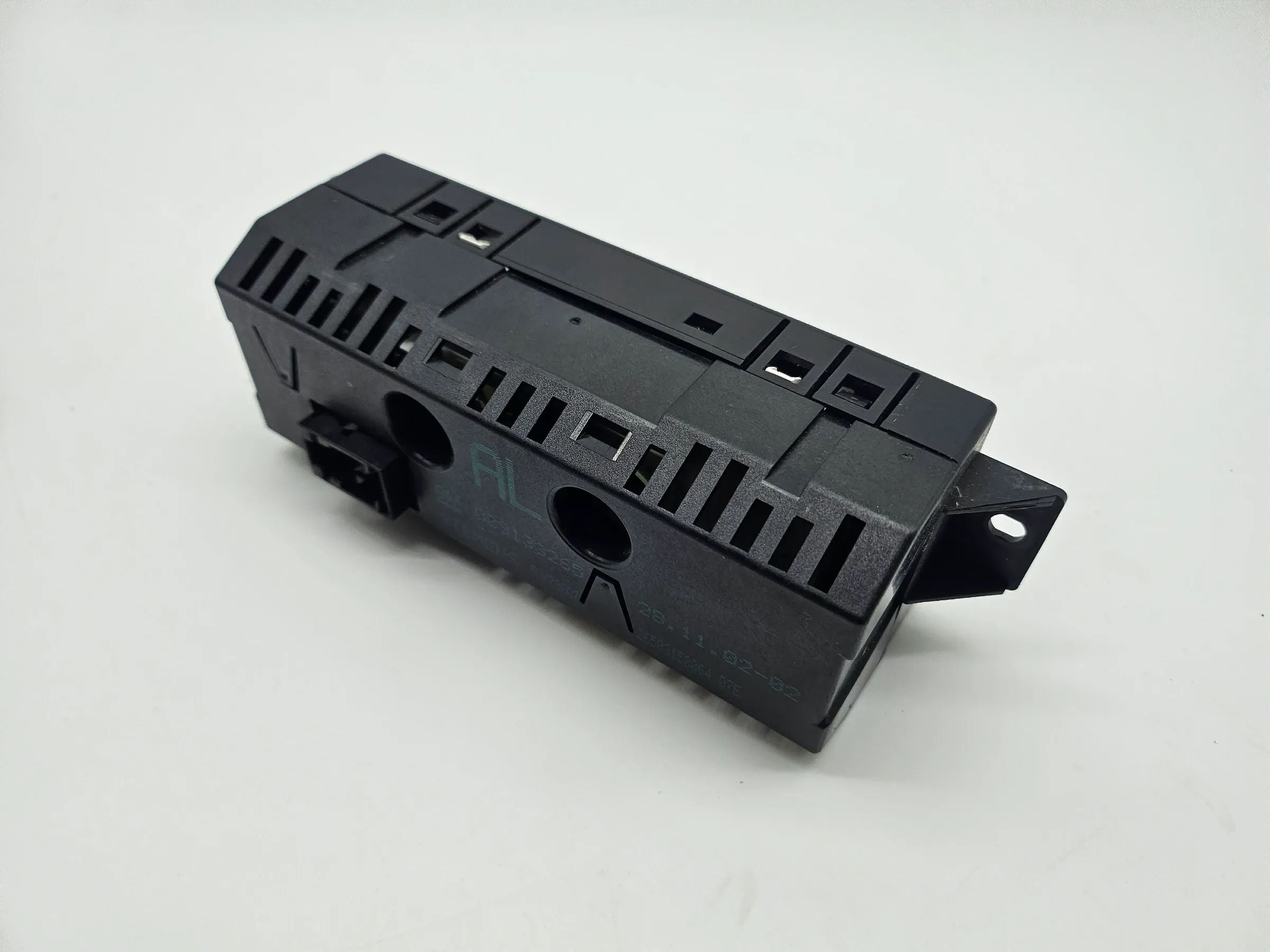 Original Opel Agila Astra G   Uhr Anzeige Display GM 009133265