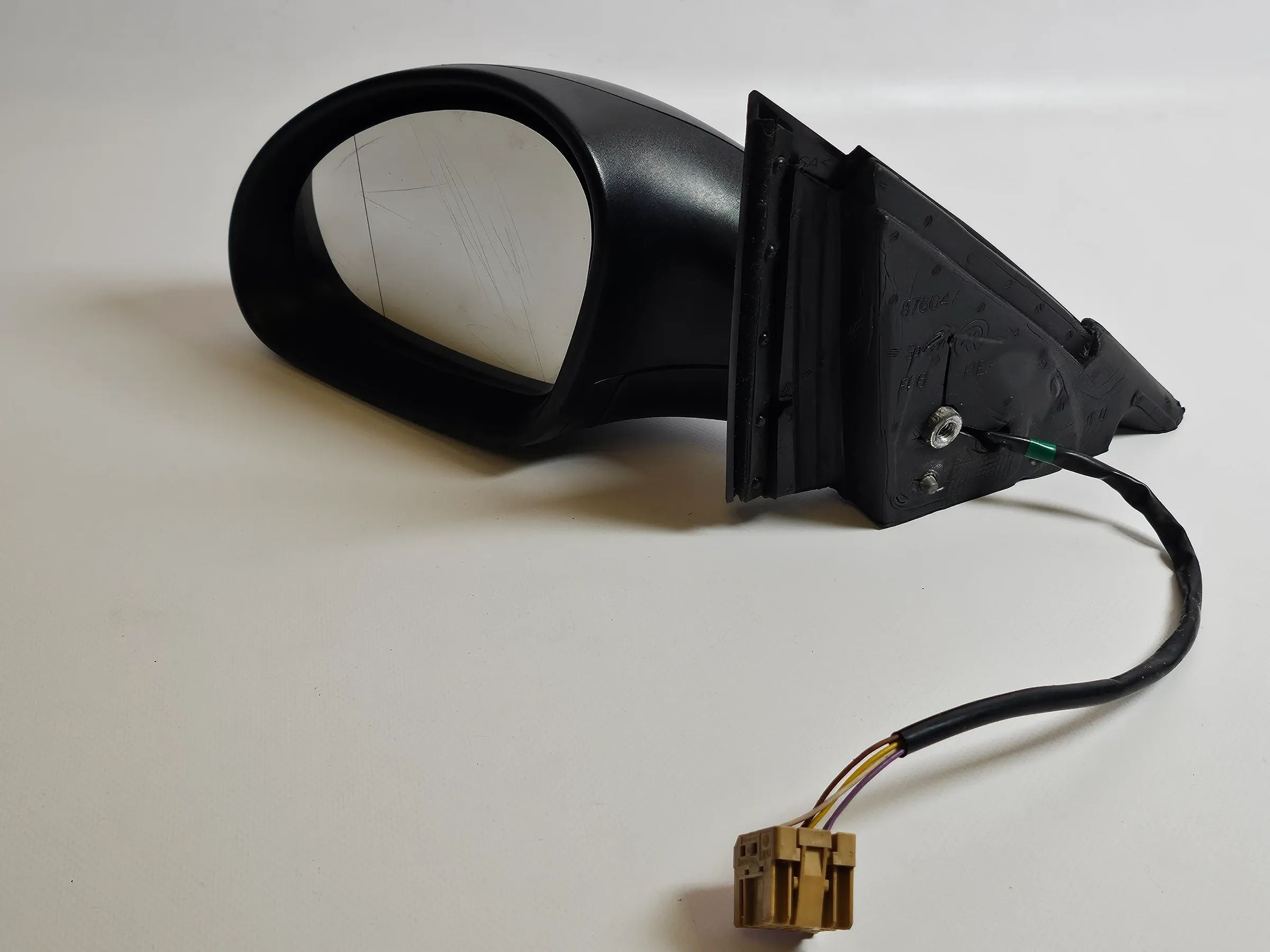Oryginalne lusterko lewe elektryczne czarne Seat Ibiza 6L 836193