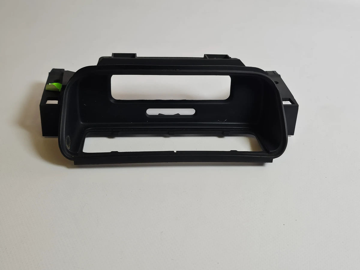 Renault Clio 2 Display BC Verkleidung Bordcomputer Ablage Verkleidung 8200069064