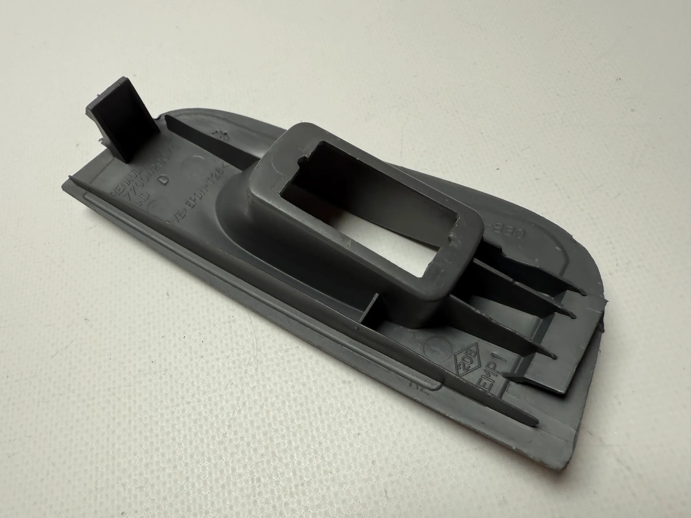 Original Renault Megane 1 I BA cover trim window regulator right 770042907 